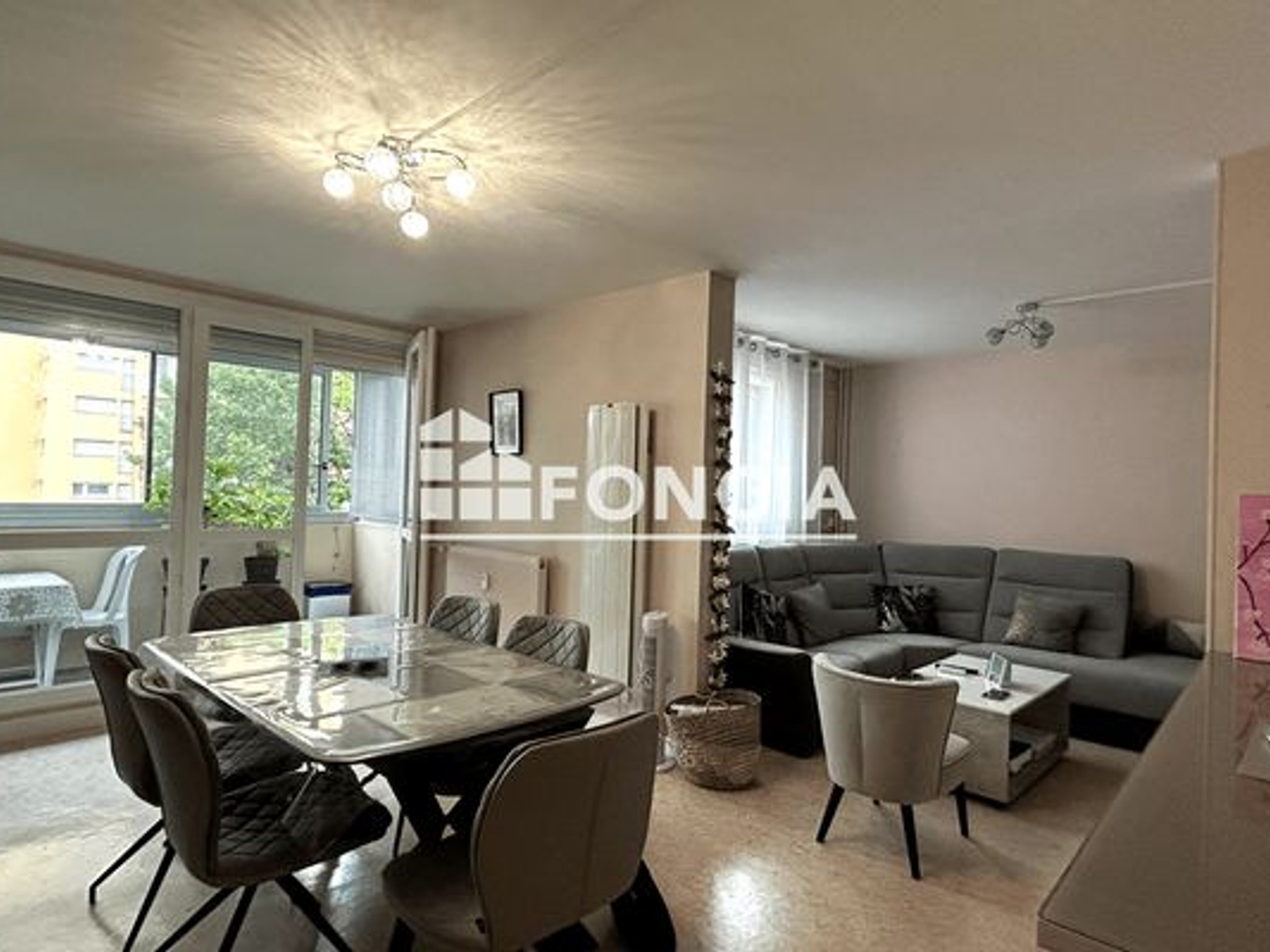 Appartement 5 pièces 99 m²