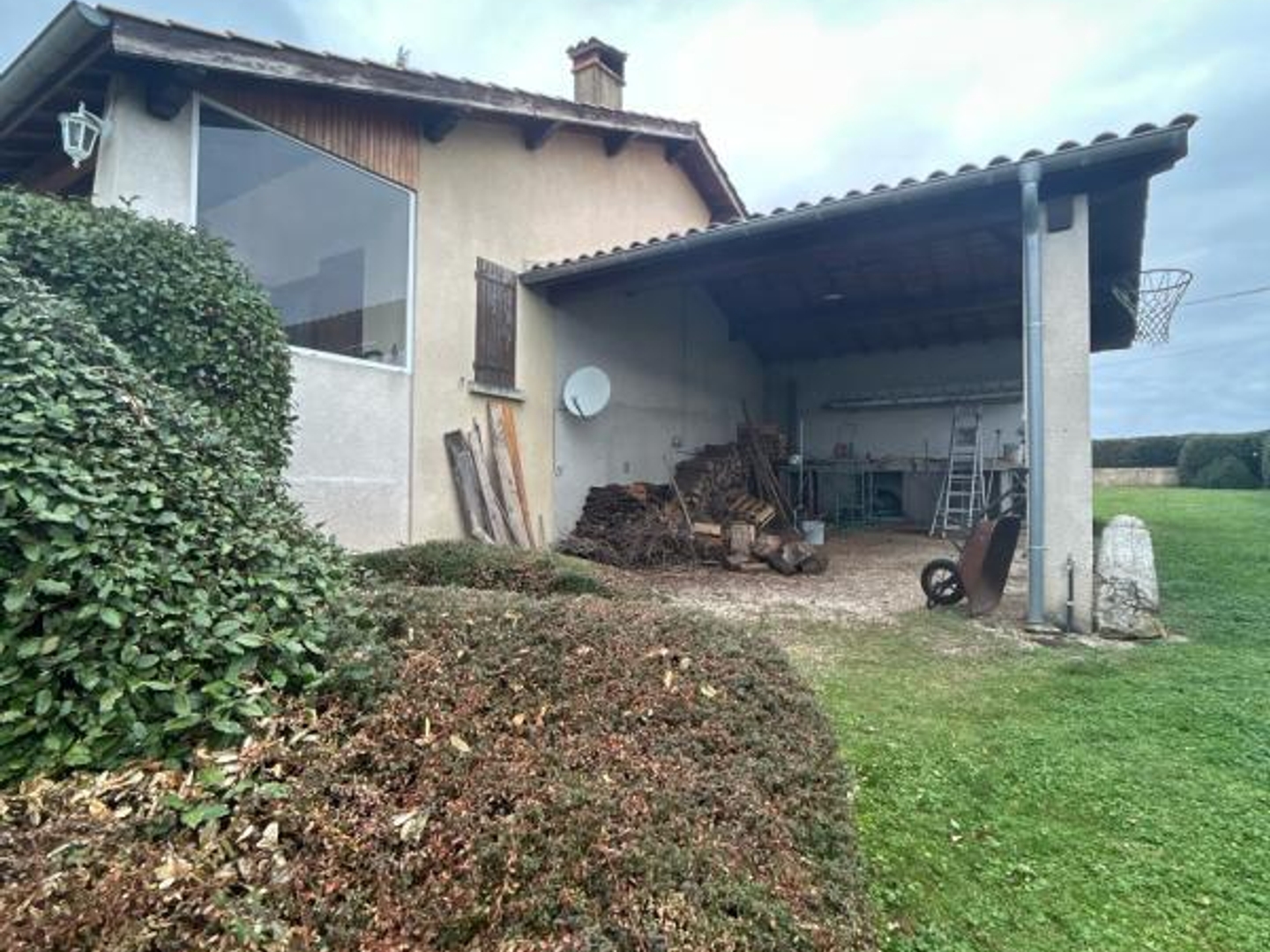 Maison à vendre - 8 pièces - 190m2 - Granges-Les-Beaumont (26600)