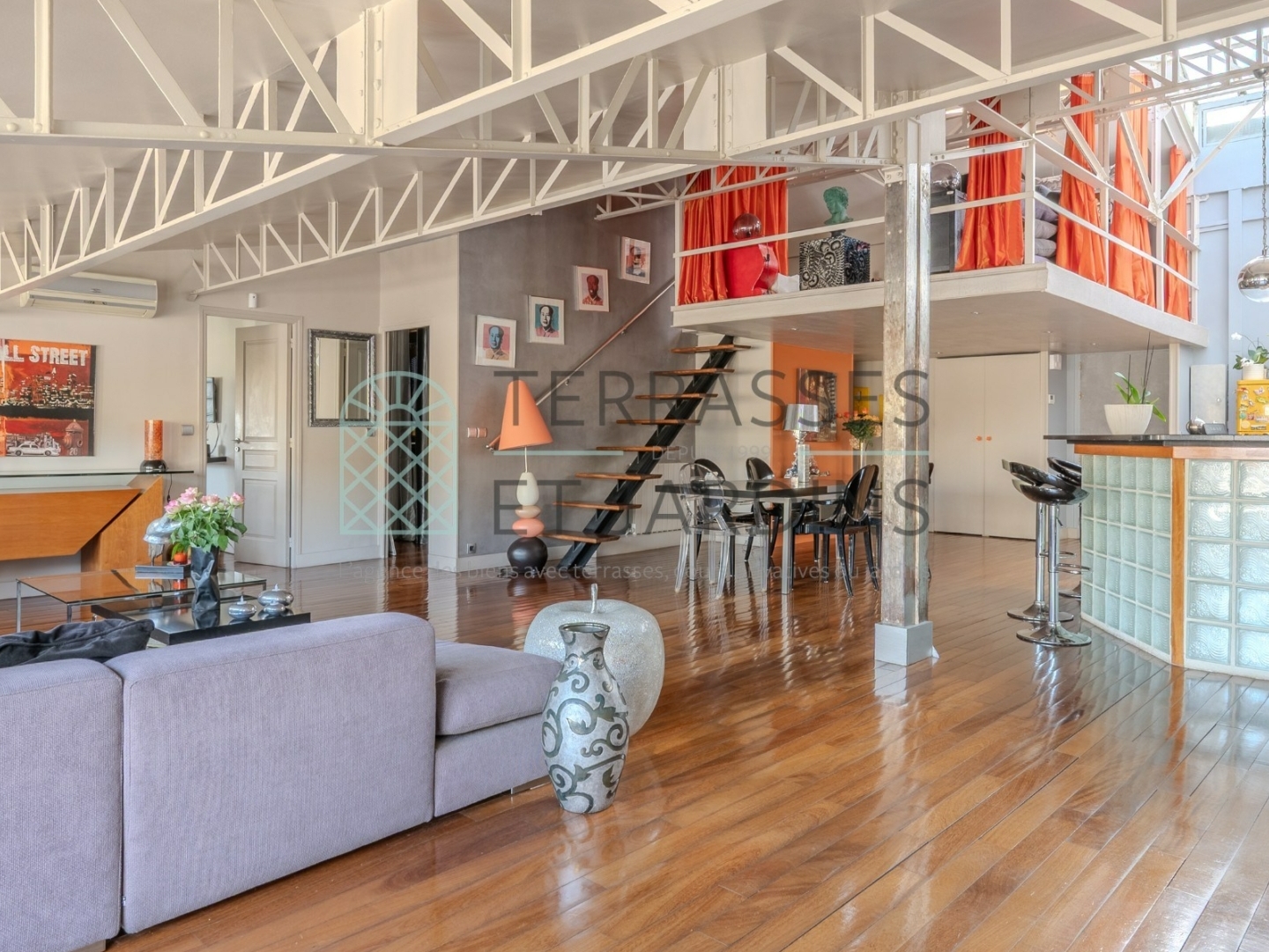 Appartement à vendre - 4 pièces - 145m2 - Issy-Les-Moulineaux (92130)