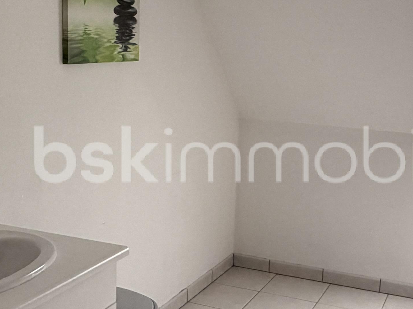 Maison à vendre - 6 pièces - 127m2 - Saint-Pierre-La-Cour (53410)