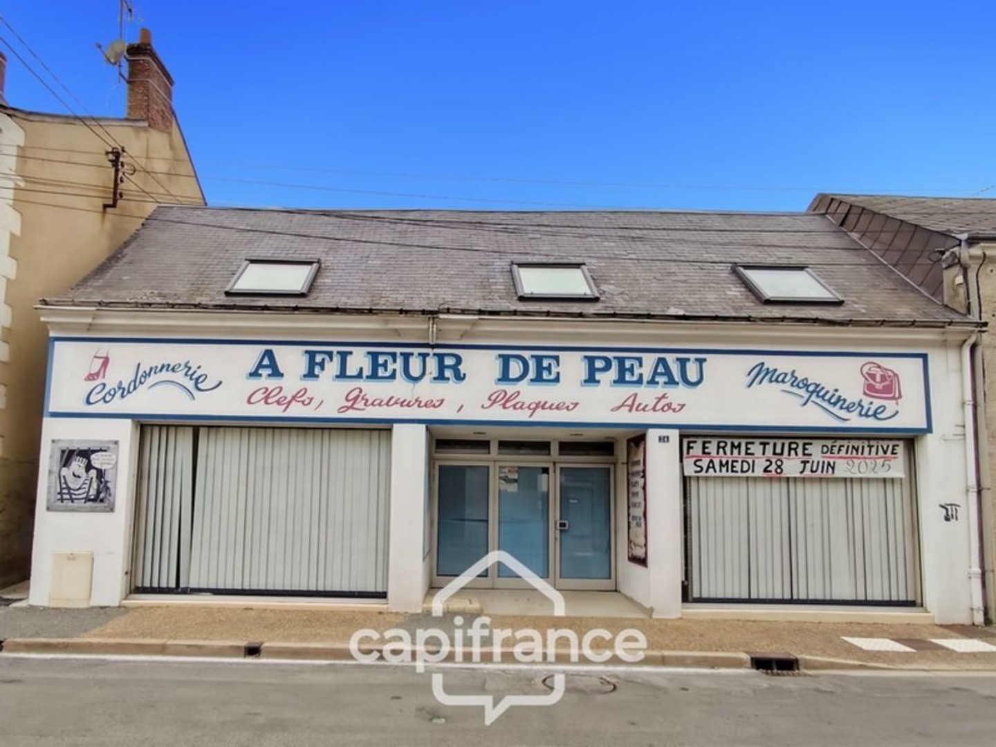 Local/bureau à vendre BESSE SUR BRAYE (72)