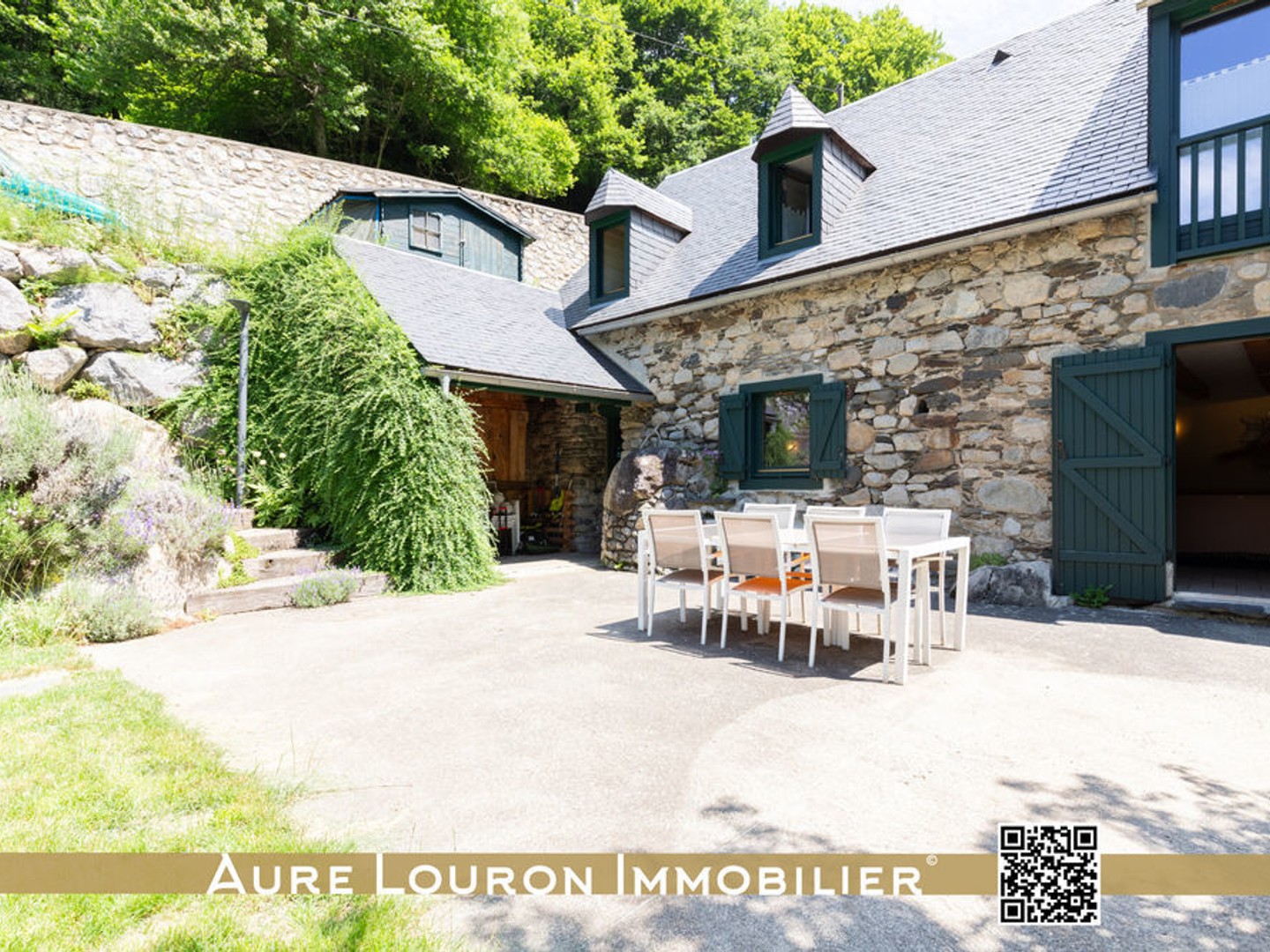 Maison 7 pièces 196 m²