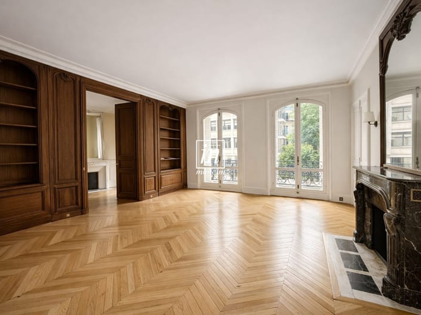 Appartement 6 pièces 166 m²