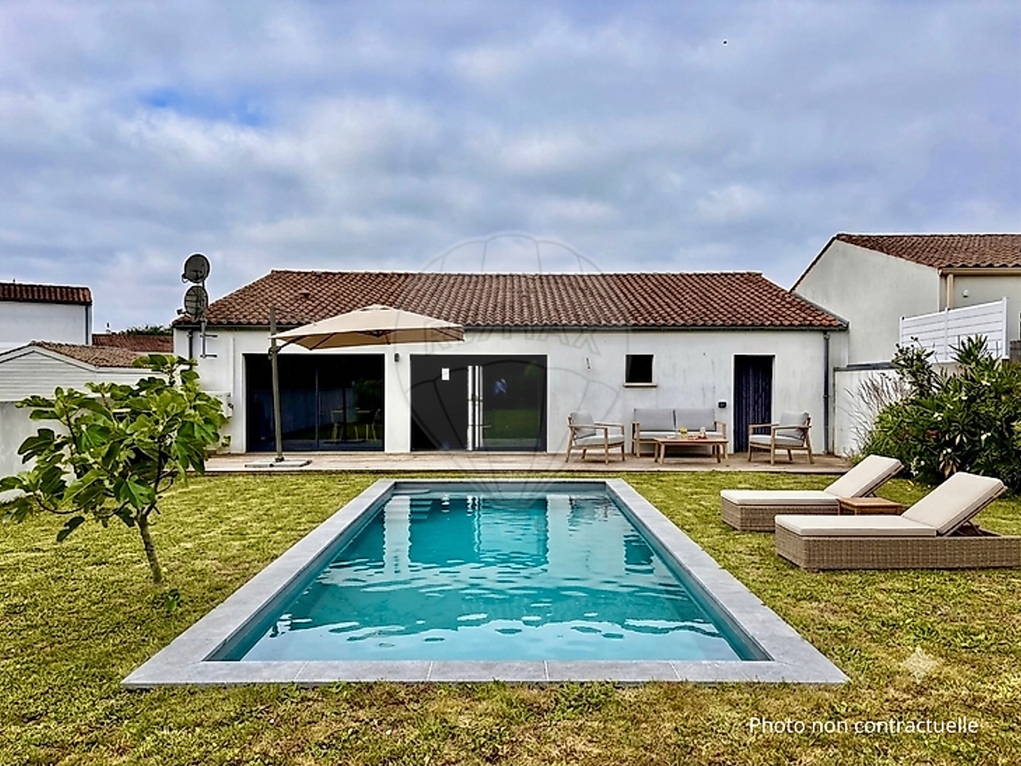 Maison à vendre - 4 pièces - 123m2 - Arces (17120)