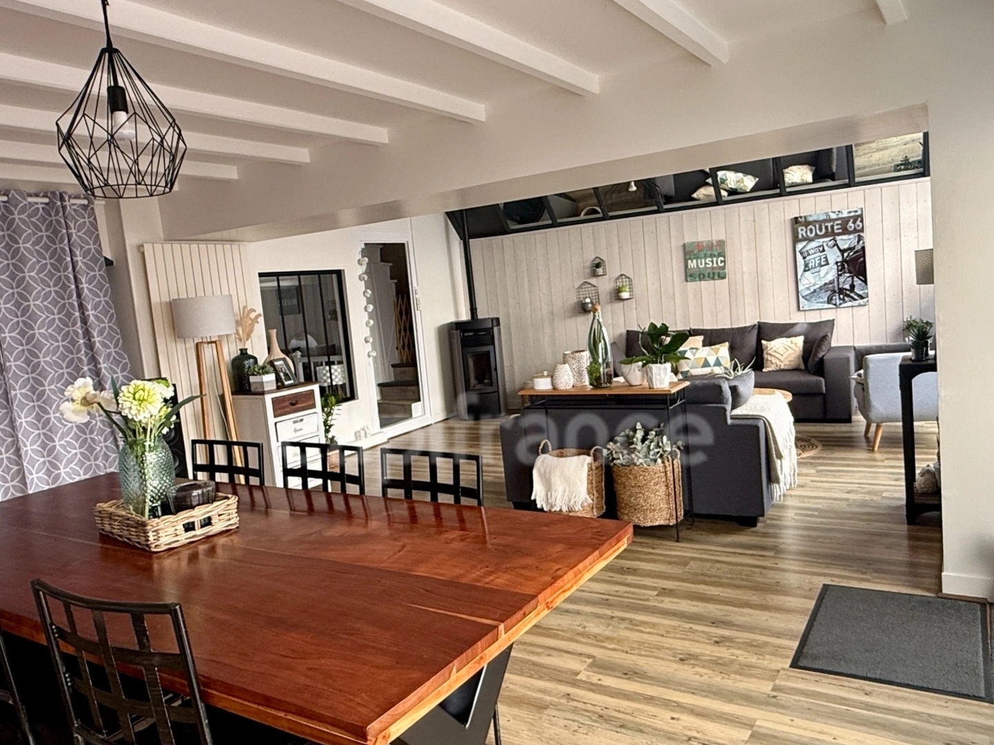 Maison à vendre - 7 pièces - 175m2 - Champdeniers-Sain... (79220)