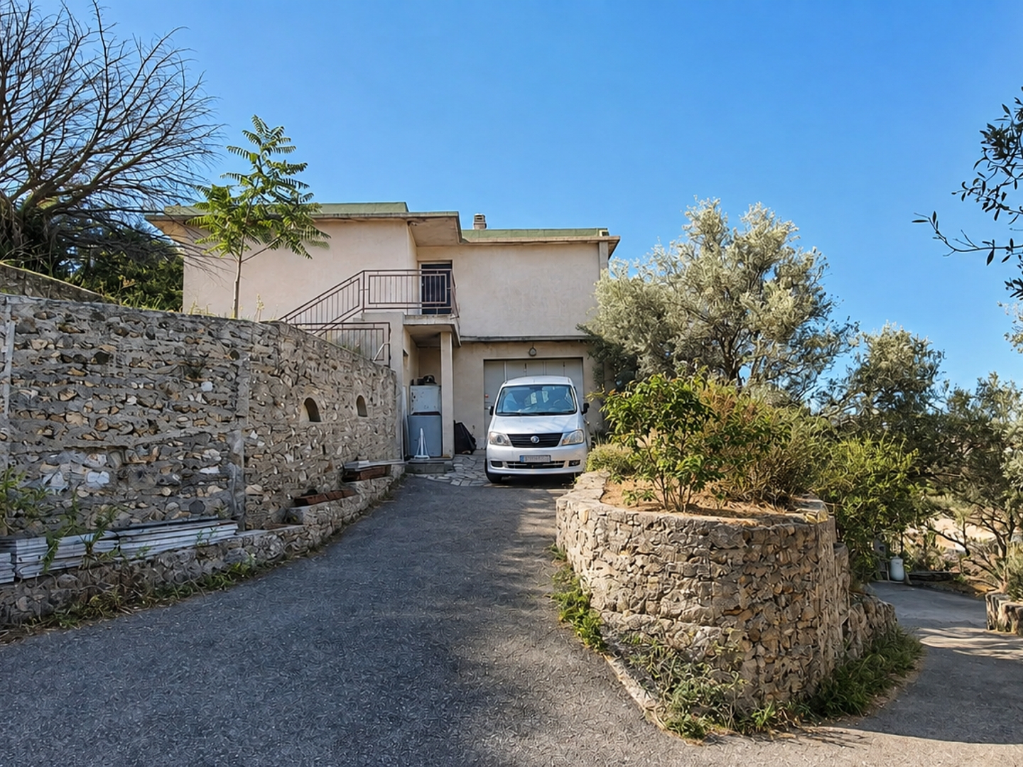 Maison à vendre - 6 pièces - 118m2 - Toulon (83200)