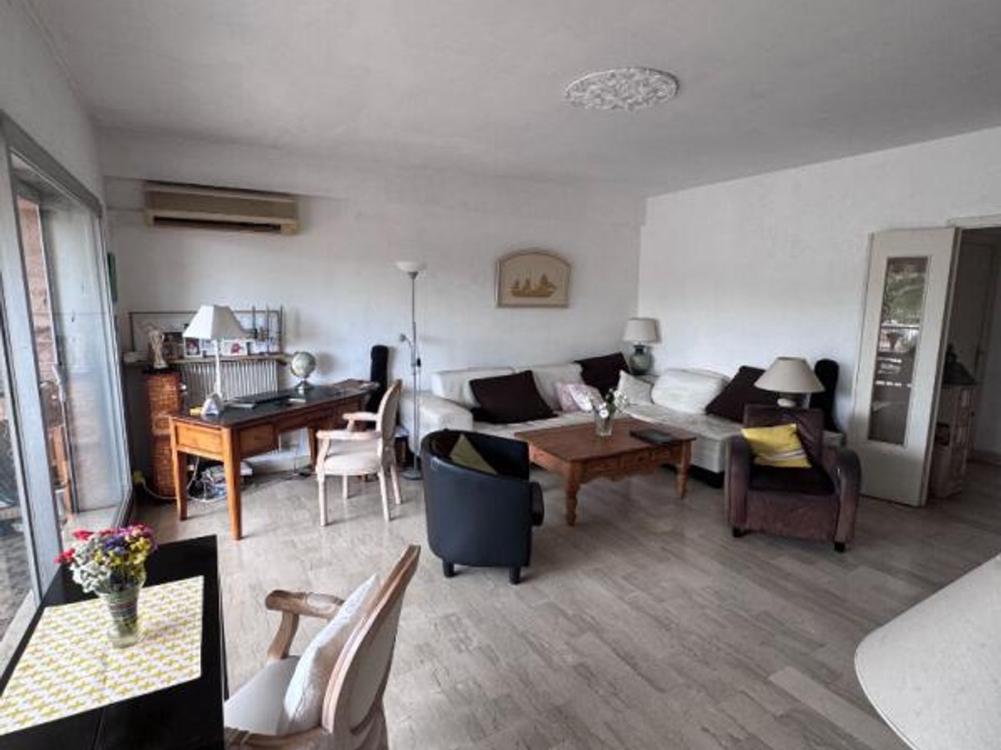 Appartement à vendre - 2 pièces - 63m2 - Cagnes-Sur-Mer (06800)
