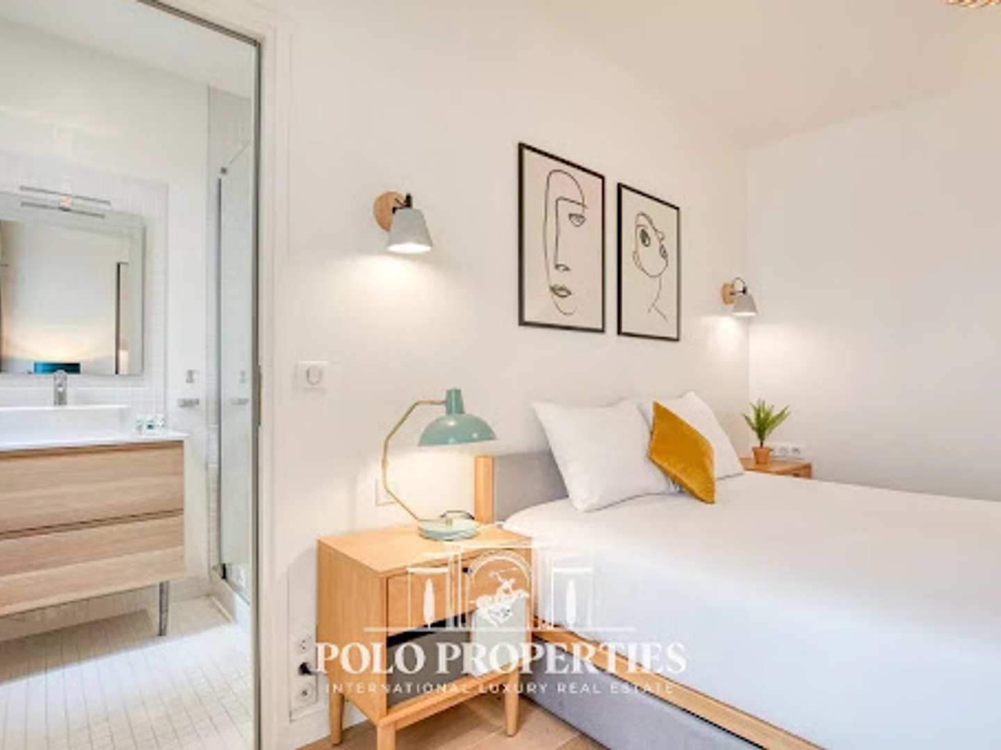 Maison à vendre - 4 pièces - 110m2 - Paris 8e (75008)