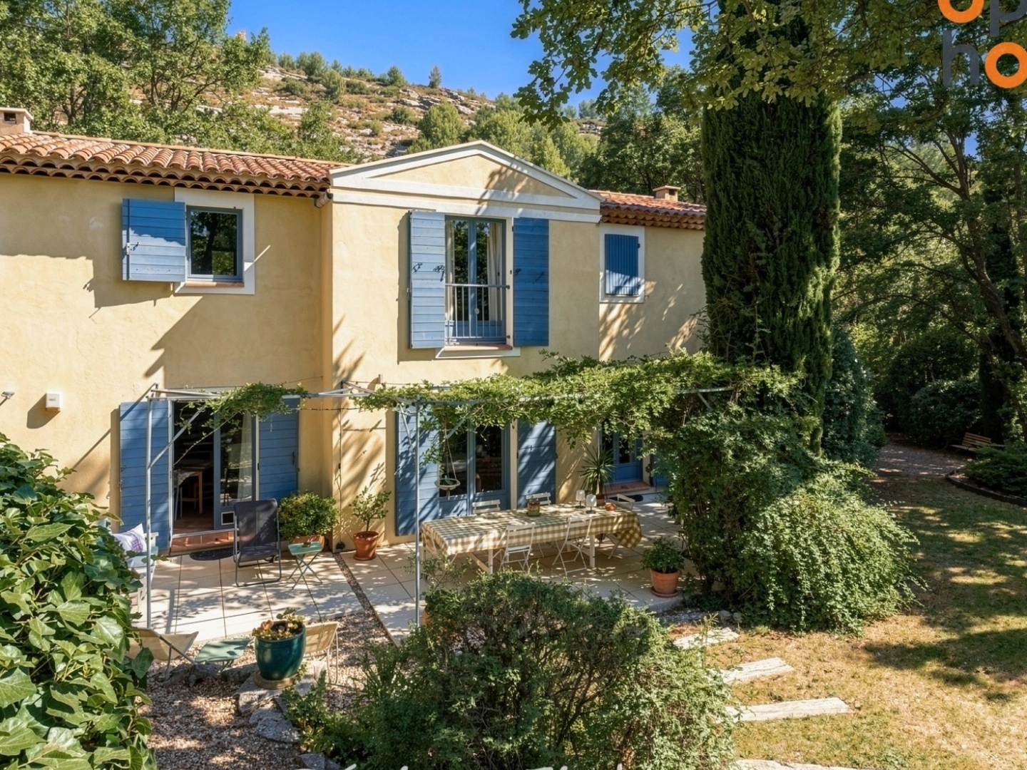 Maison à vendre - 6 pièces - 140m2 - Puyloubier (13114)