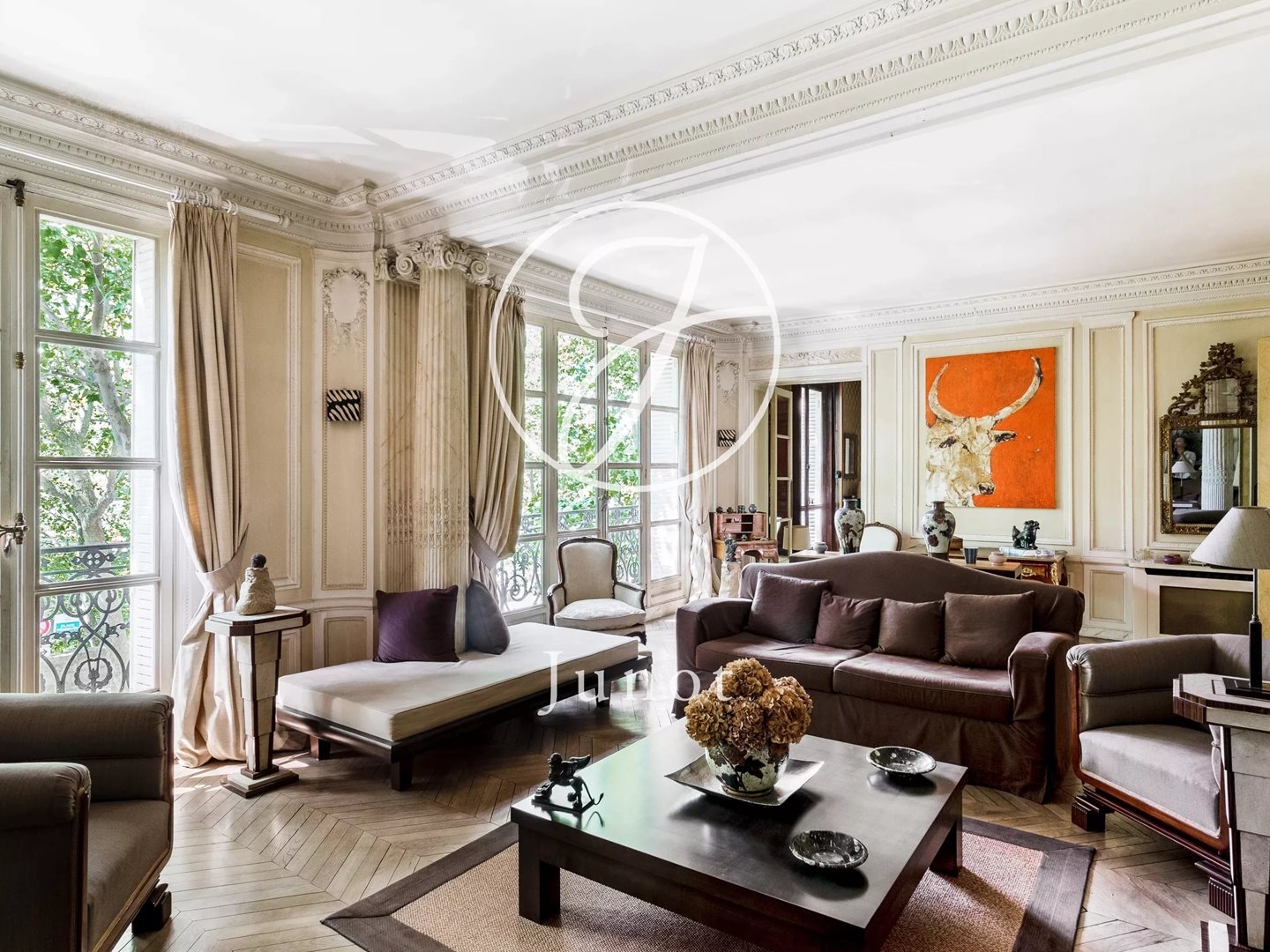 Paris 4e - SAINT-PAUL / QUAI HENRI IV - Appartement en duplex à vendre - 14 pièces - 397,86m² Carrez - 433,94m² au sol - 5 chambres - Vue sur la Seine.
