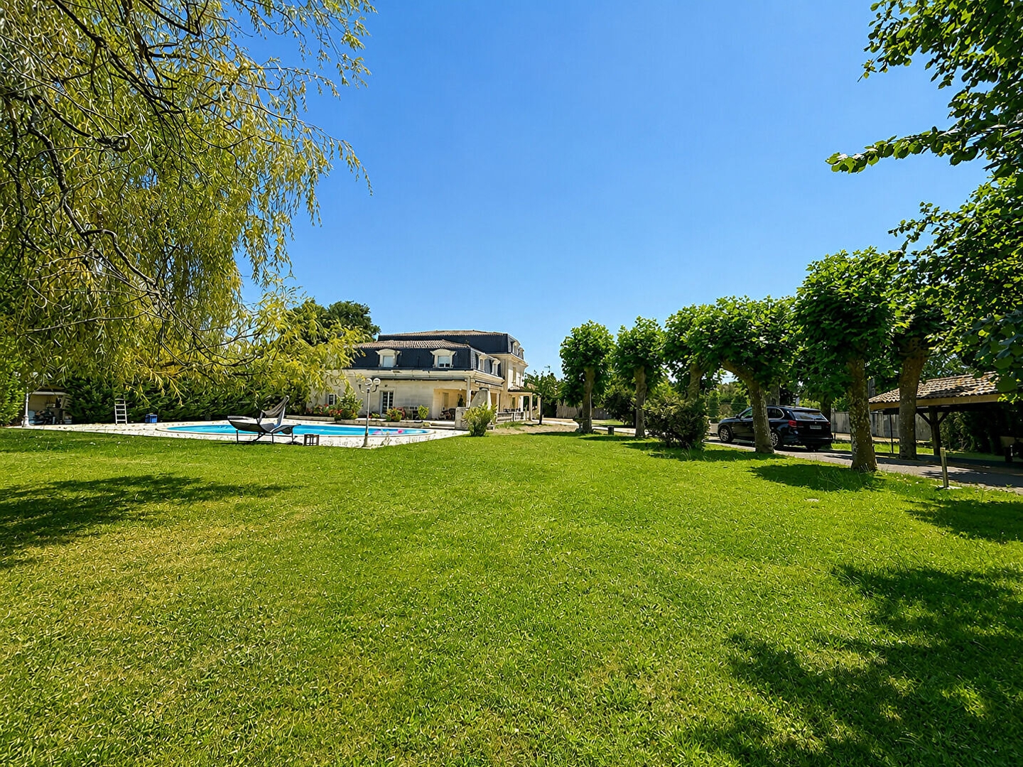 Bureaux à vendre - 12 pièces - 350m2 - Pessac (33600)