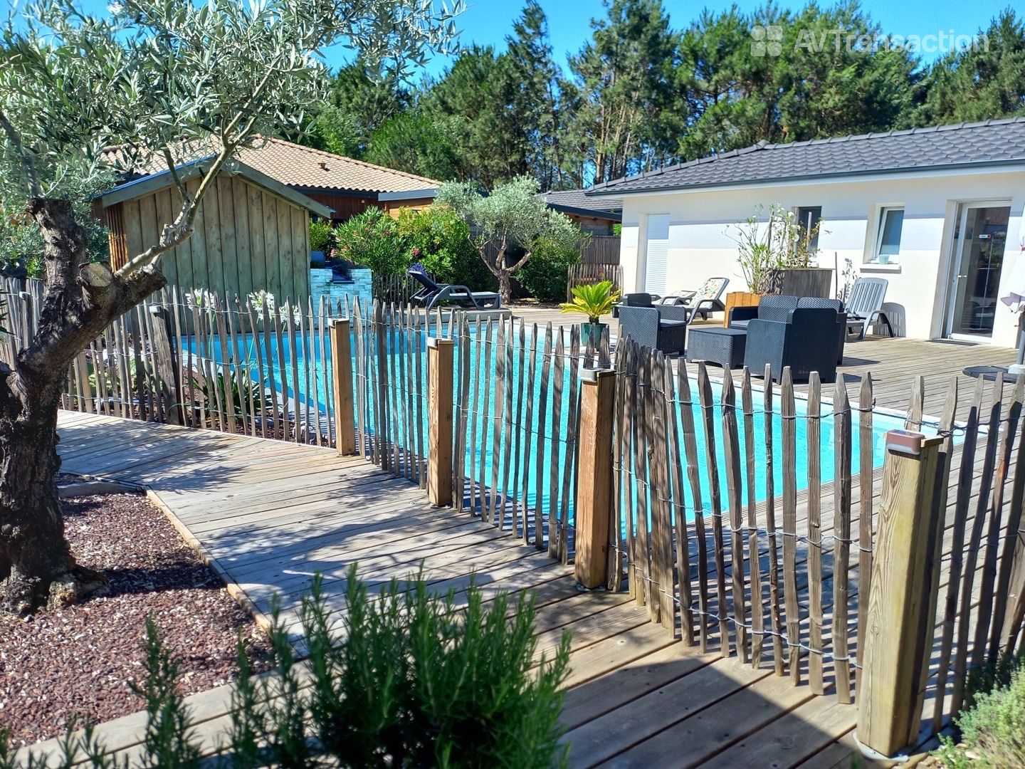 Maison à vendre - 5 pièces - 118m2 - Lacanau (33680)