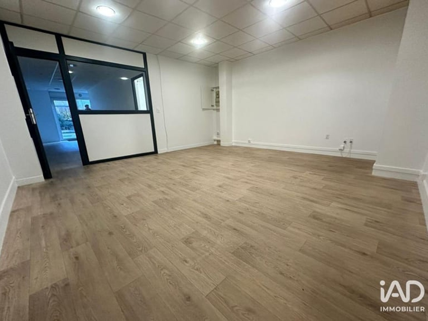 Immeuble commercial 2 pièces 52 m²