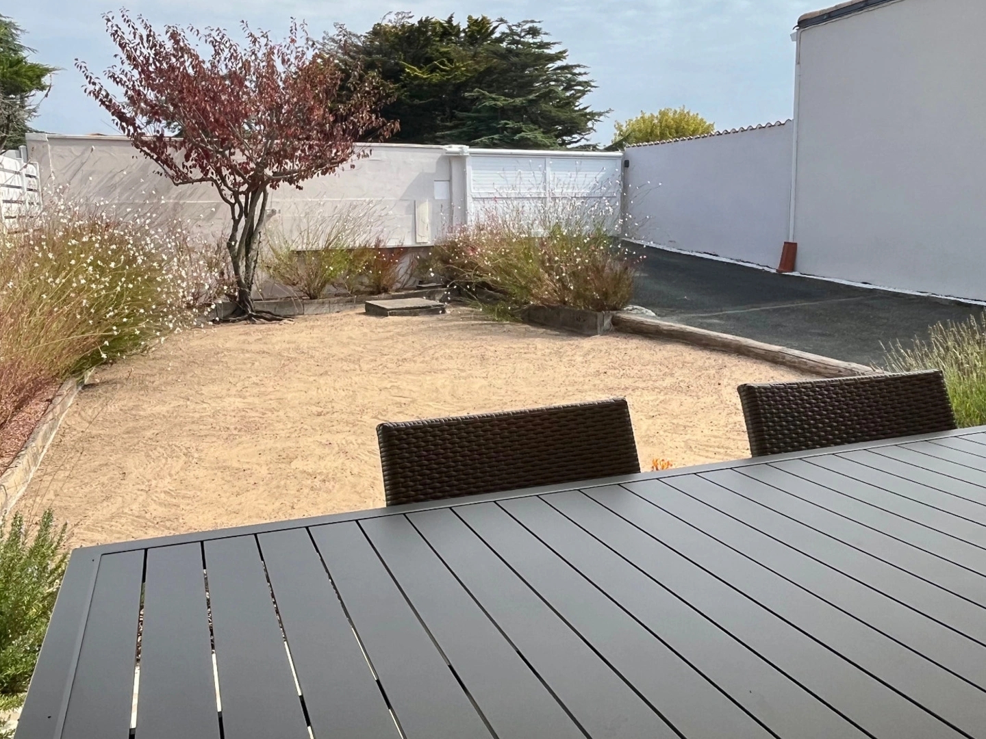 LA FAUTE SUR MER (85) PROCHE OCEAN VILLA PLAIN PIED AVEC 2 LOCATIFS SAISONNIERS INDEPENDANTS SUR 400M²