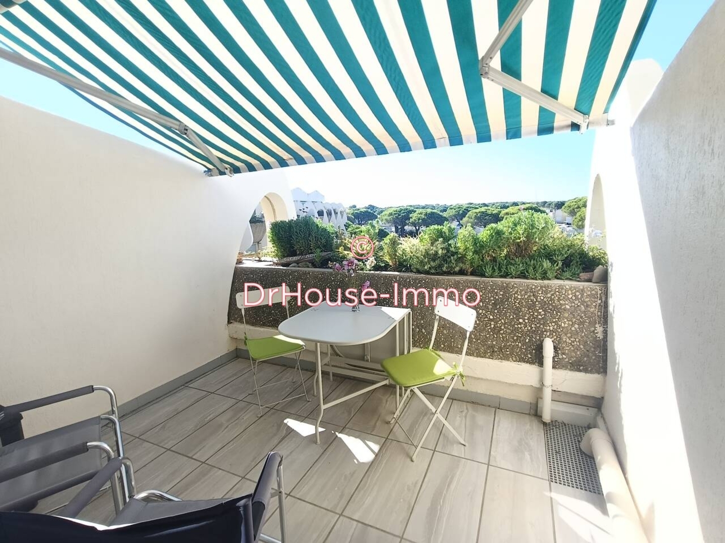 Appartement à vendre - 1 pièce - 20m2 - Le Grau-Du-Roi (30240)
