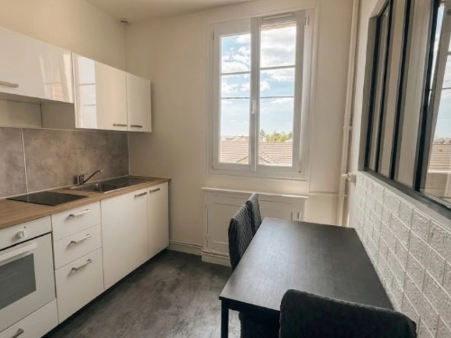 Appartement à vendre - 2 pièces - 45m2 - Aulnay-Sous-Bois (93600)