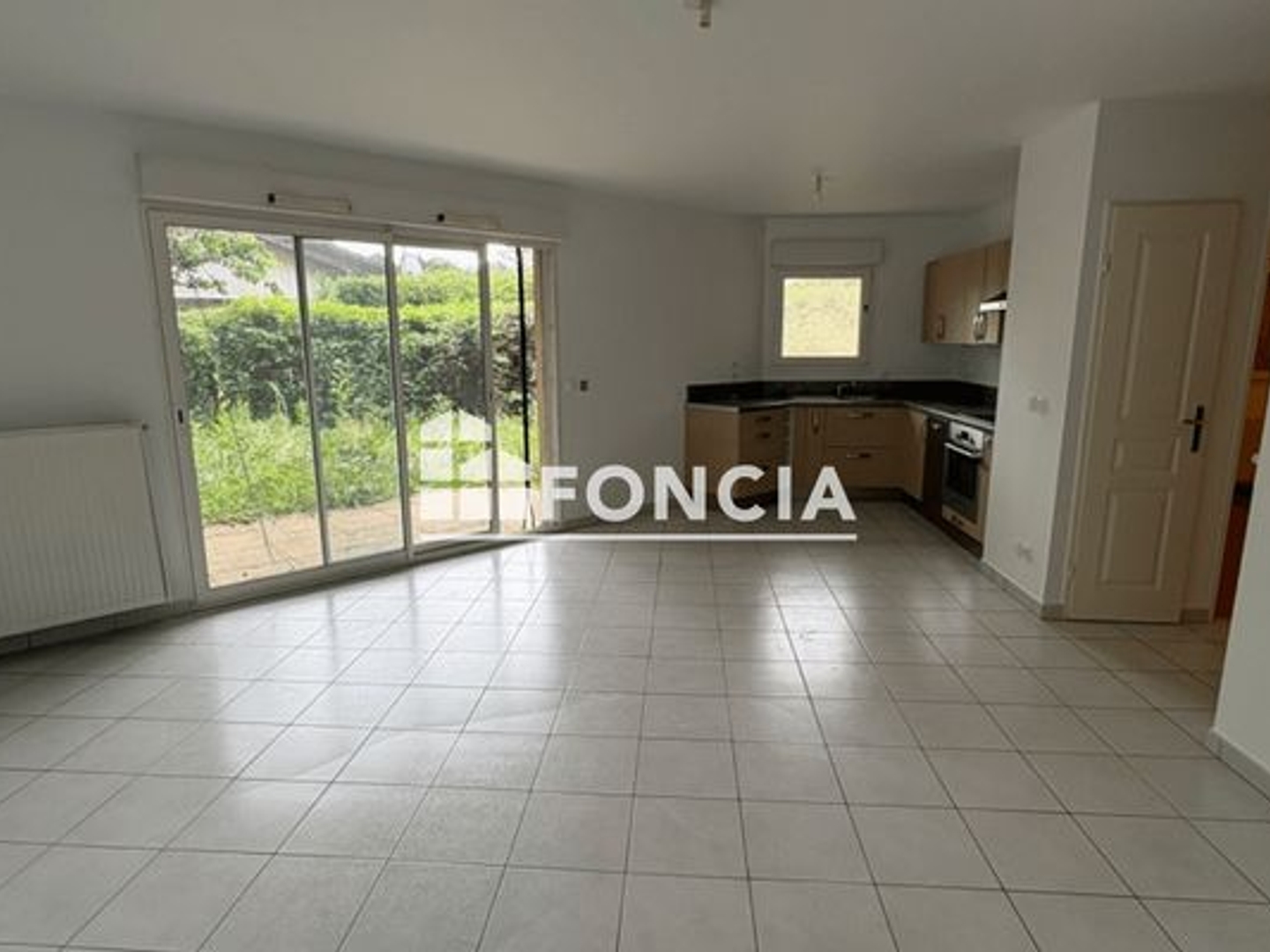 Appartement à vendre - 2 pièces - 47m2 - Vétraz-Monthoux (74100)