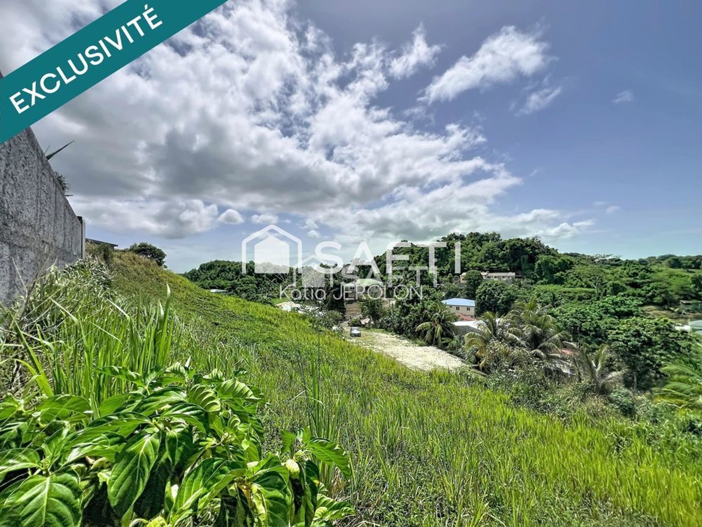 2 parcelles à vendre