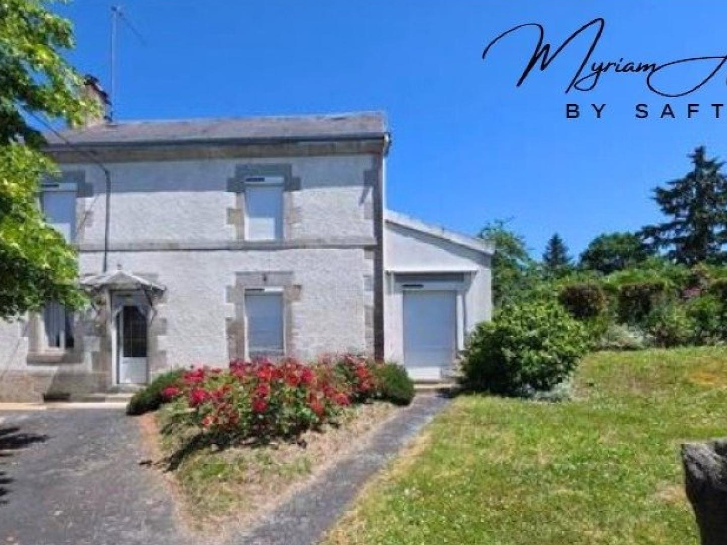 MAISON EN PIERRE DE 121 M2 TERRAIN CLOS AVEC DÉPENDANCES