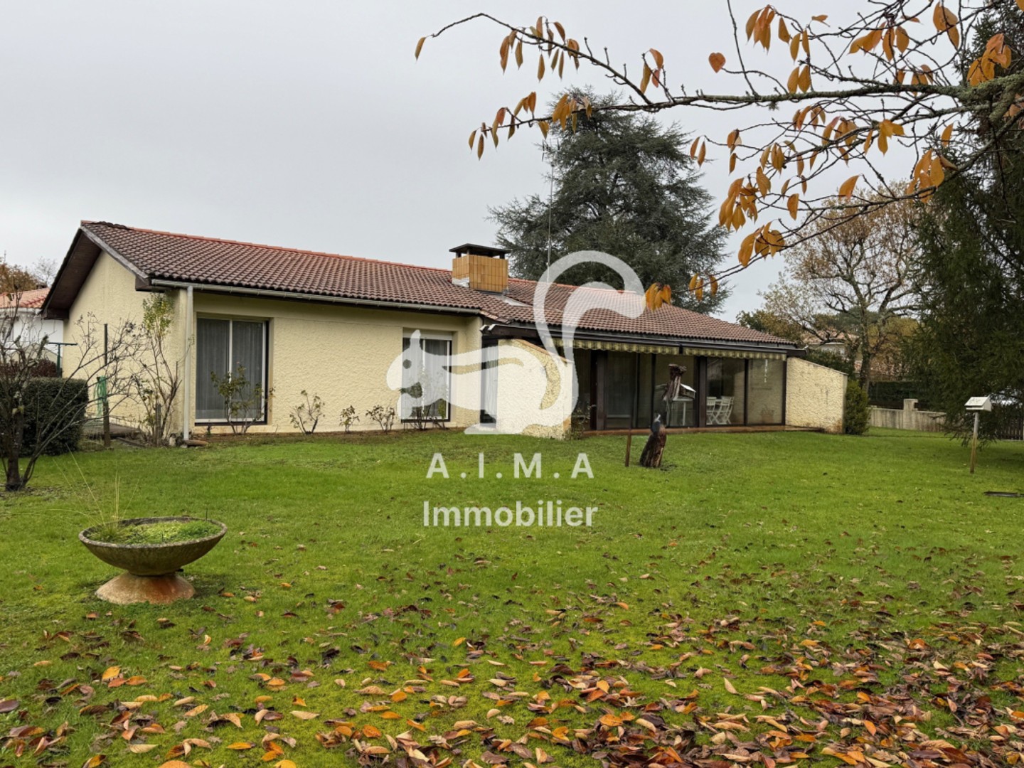 LANTON, proche de toutes commodités, maison 112m2 hab + gara