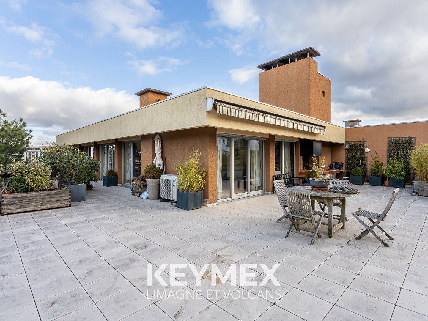 Appartement à vendre - 5 pièces - 118m2 - Chamalières (63400)