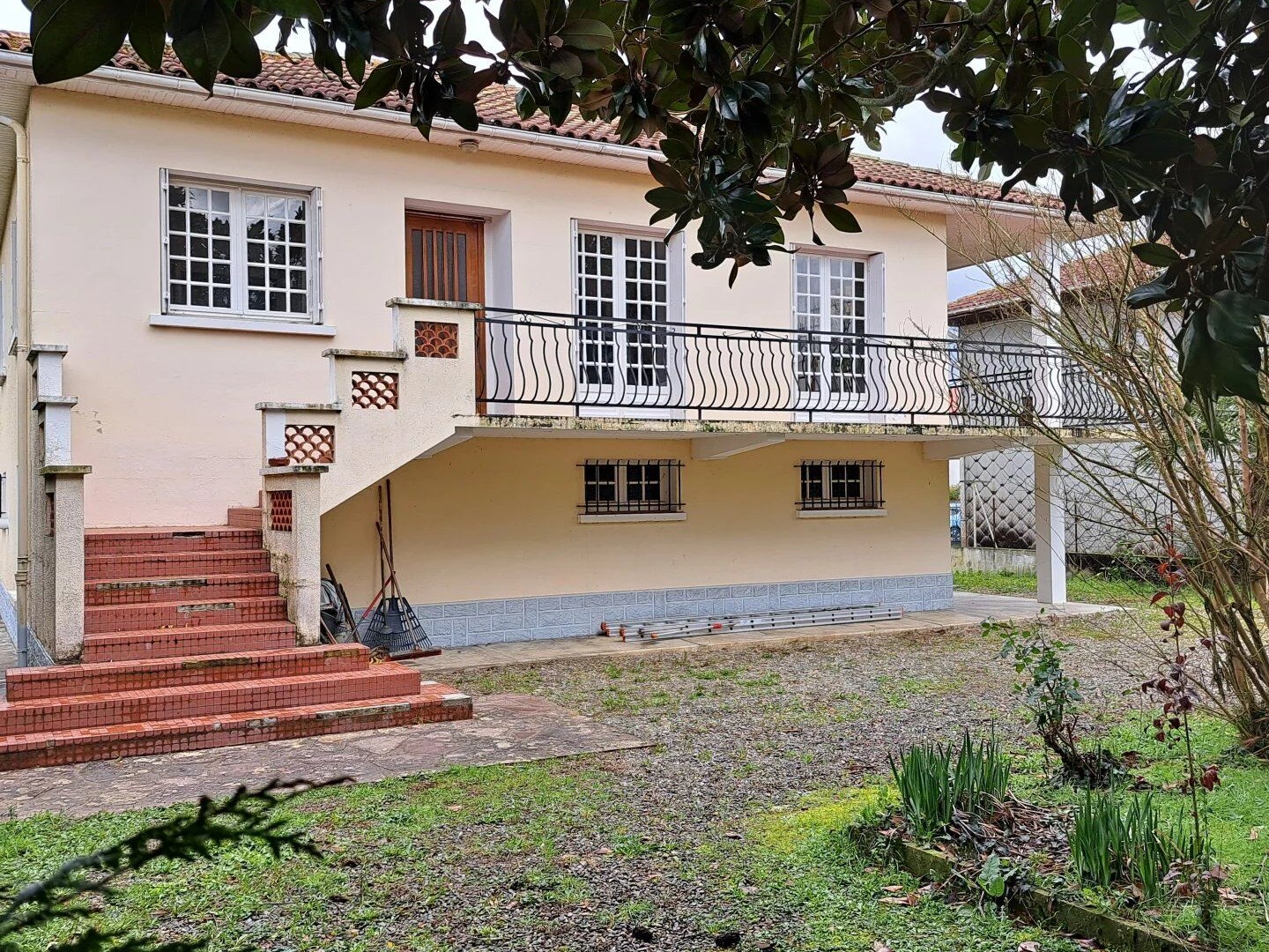 Maison 5 pièces - Terrain clos 710 m²