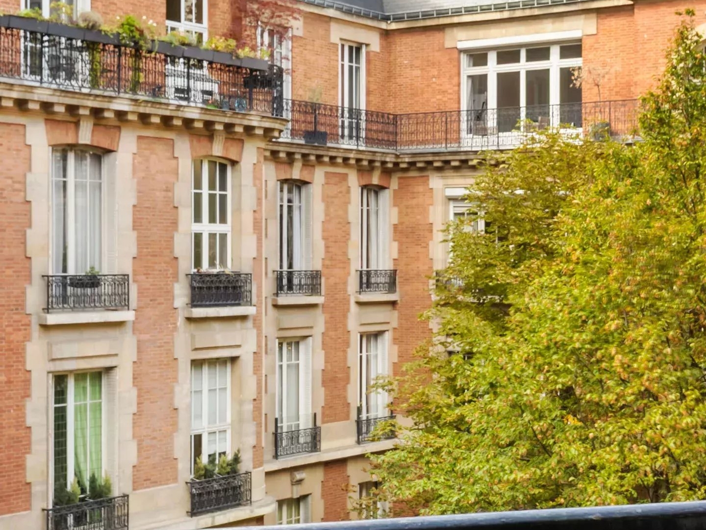 Appartement à vendre - 5 pièces - 159m2 - Paris 17e (75017)