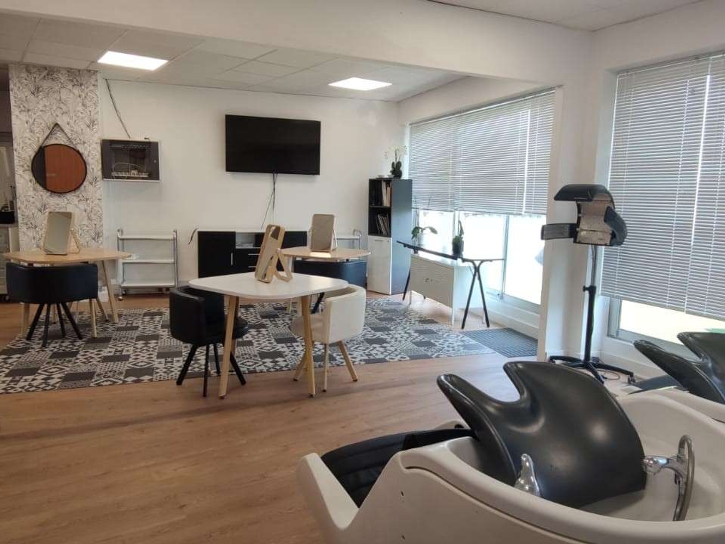 Co-working beauté et bien-être clé en main 258m²
