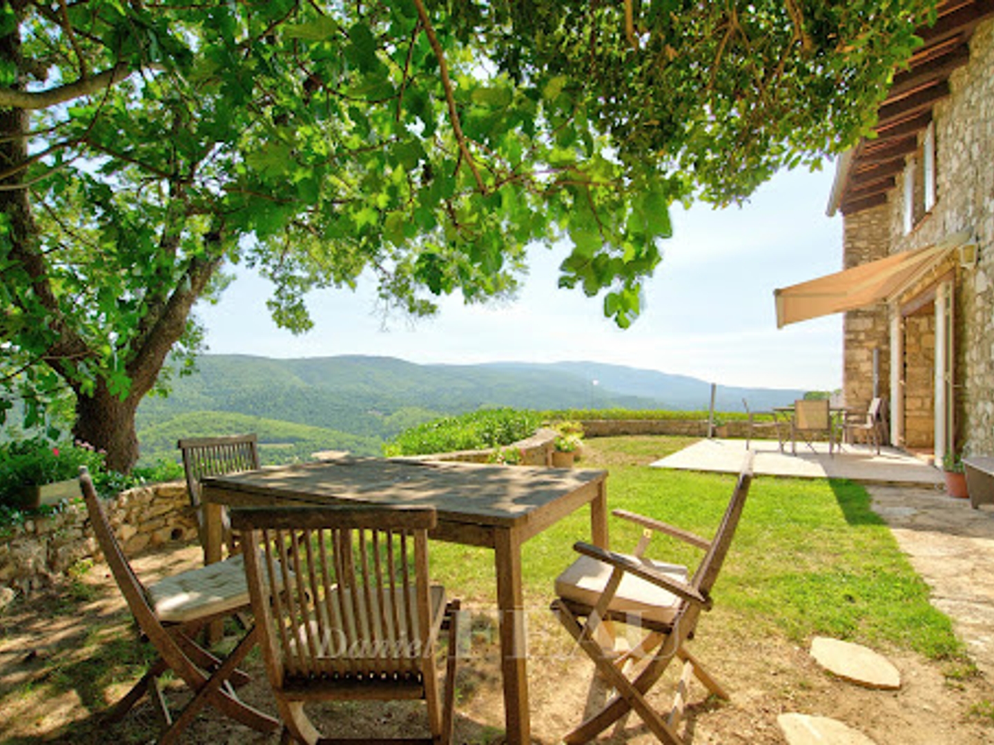 Propriété 6 pièces 136 m²
