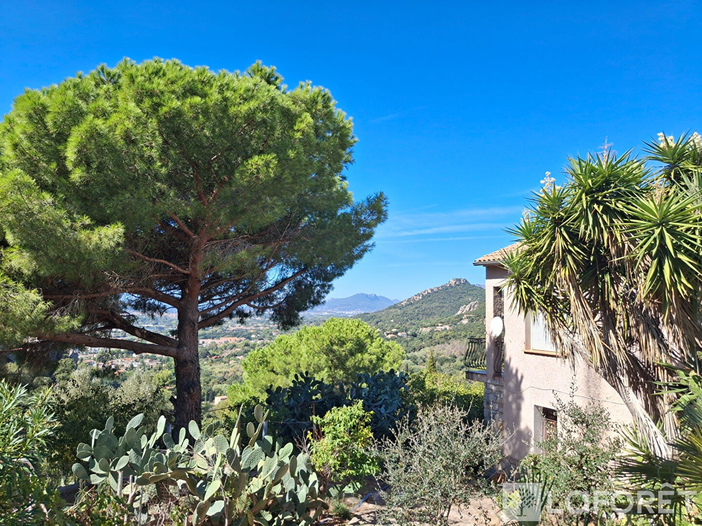 Maison 8 pièces 180 m²
