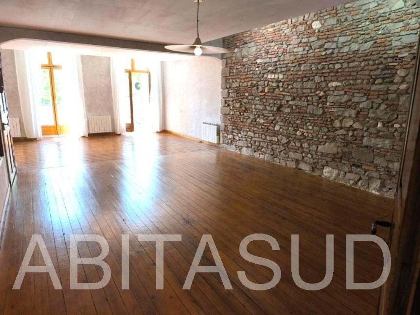 Appartement à vendre - 6 pièces - 286m2 - Réalmont (81120)