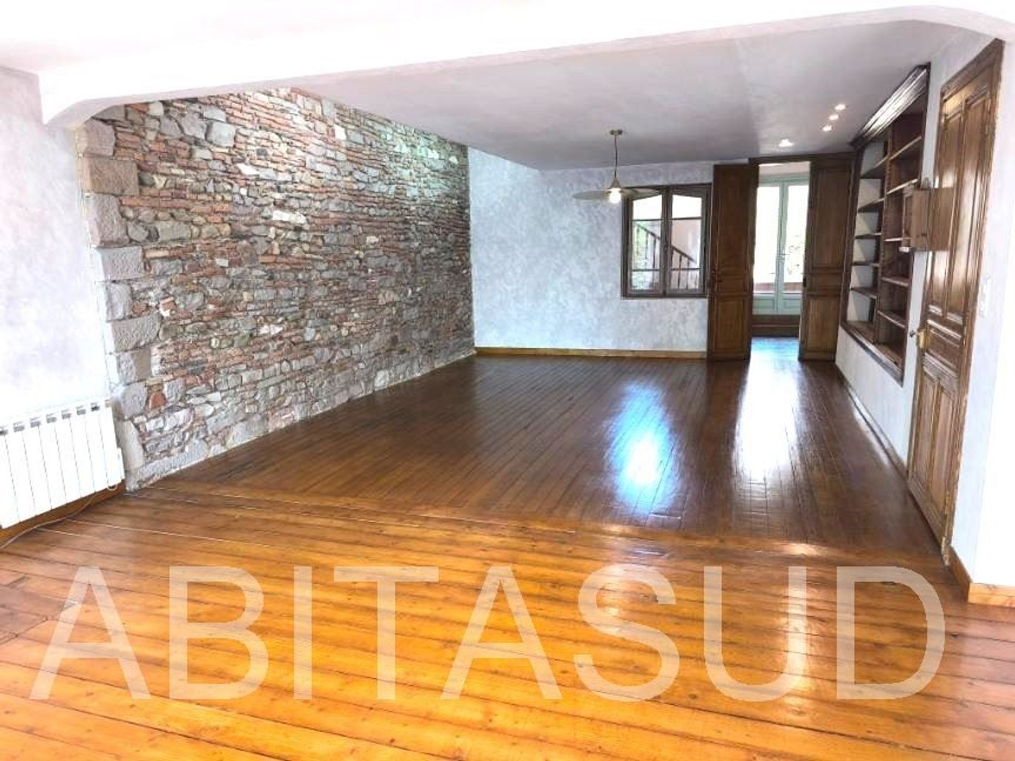 Appartement à vendre - 6 pièces - 286m2 - Réalmont (81120)