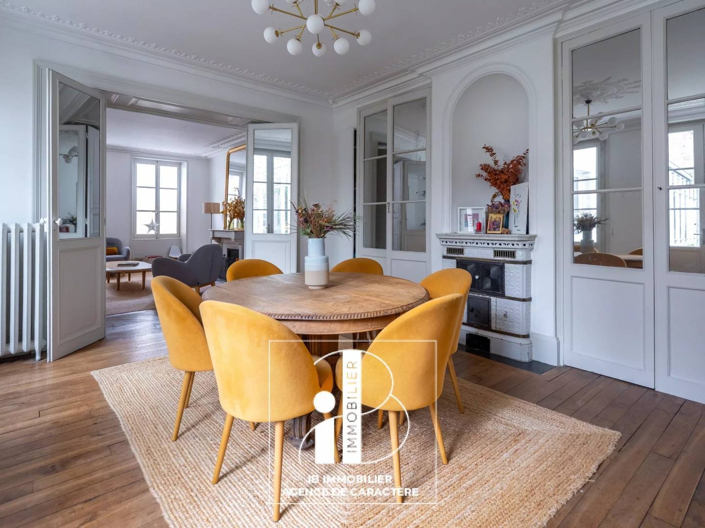 Maison à vendre - 15 pièces - 299m2 - Fontainebleau (77300)
