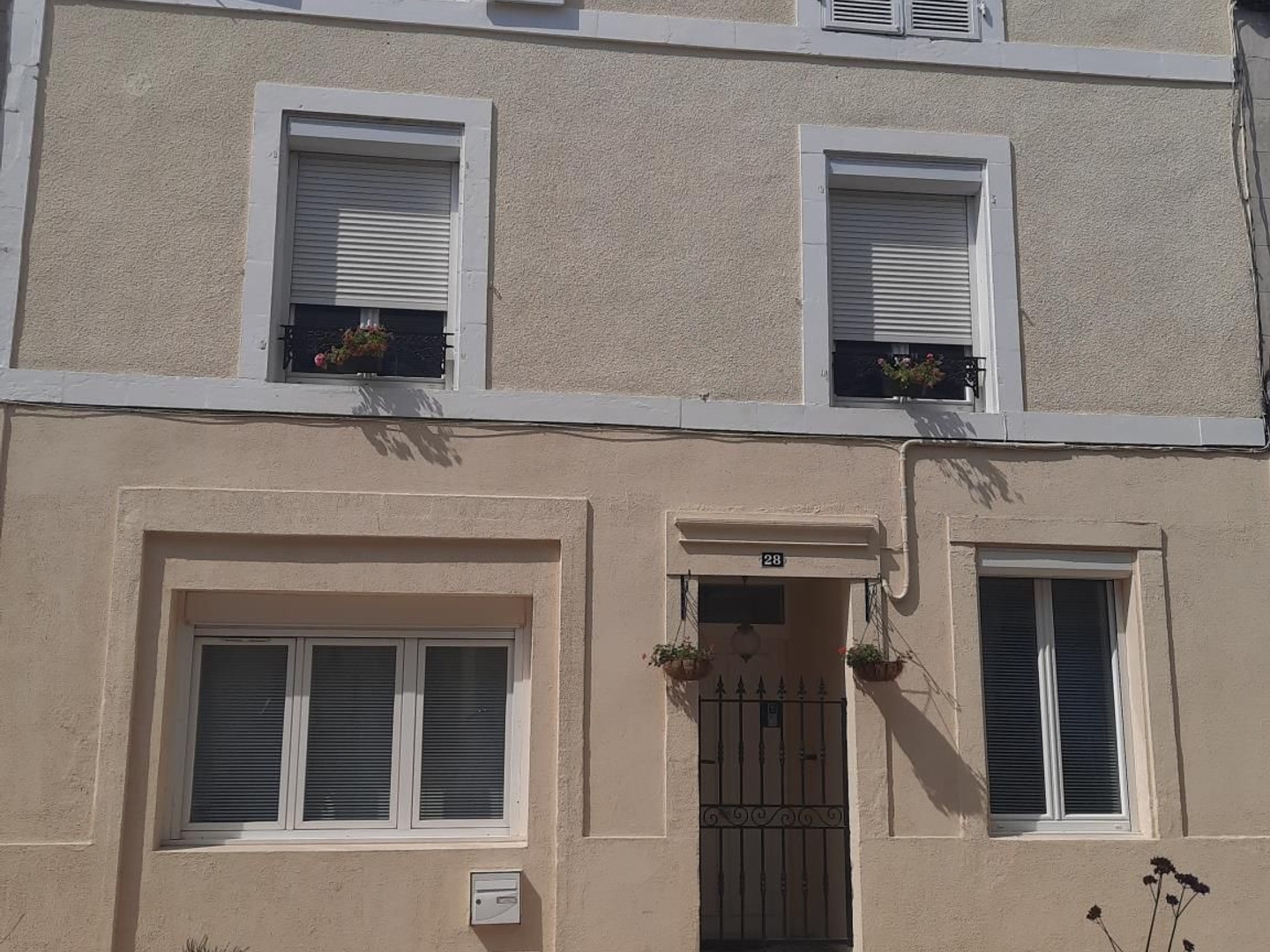 Maison 5 pièces 361 m²