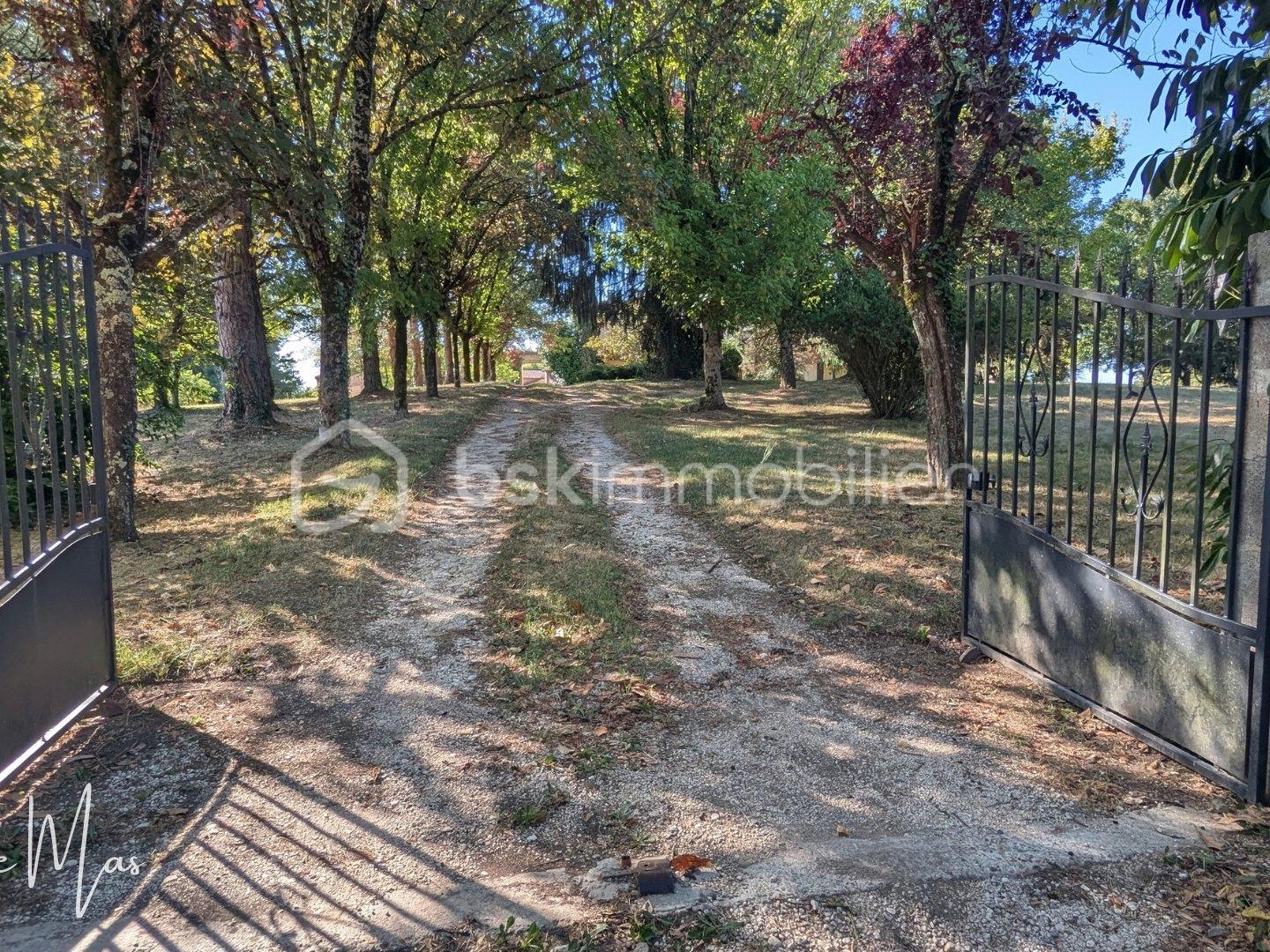 Maison à vendre - 7 pièces - 185m2 - Cuzorn (47500)