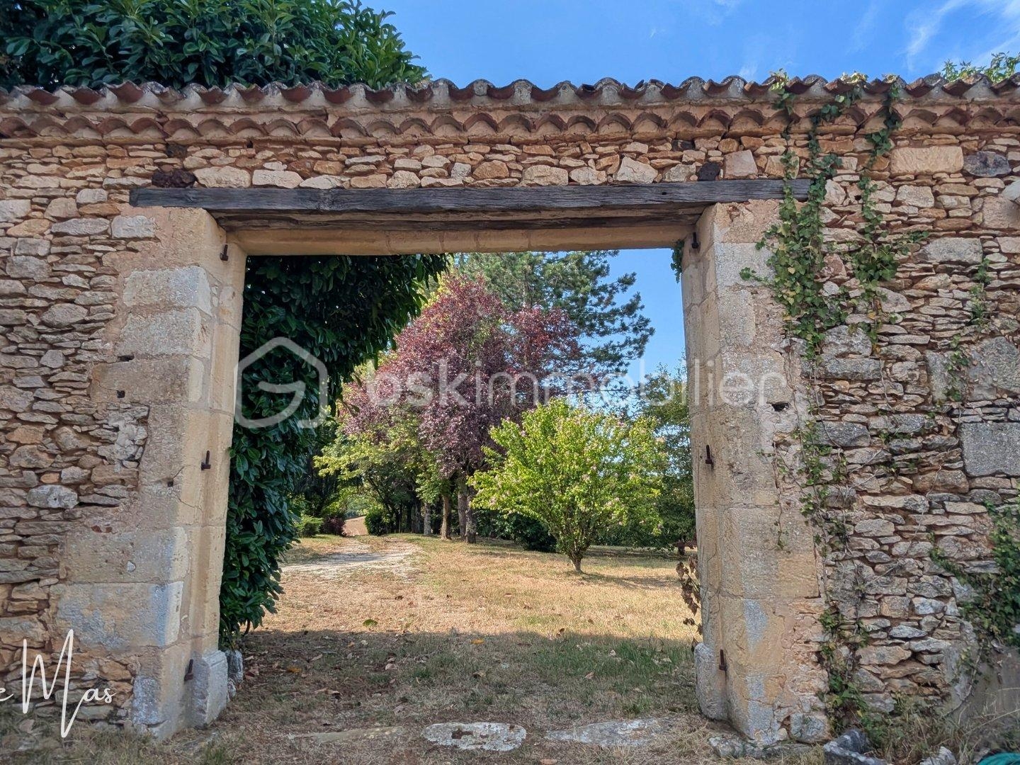 Maison à vendre - 7 pièces - 185m2 - Cuzorn (47500)