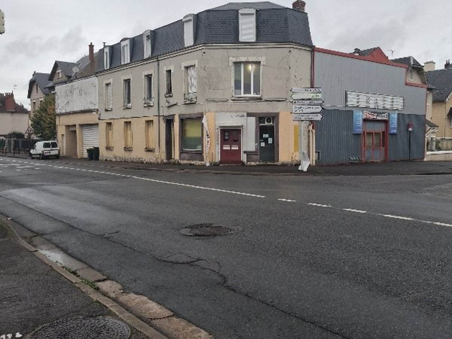 Bureaux 630 m²