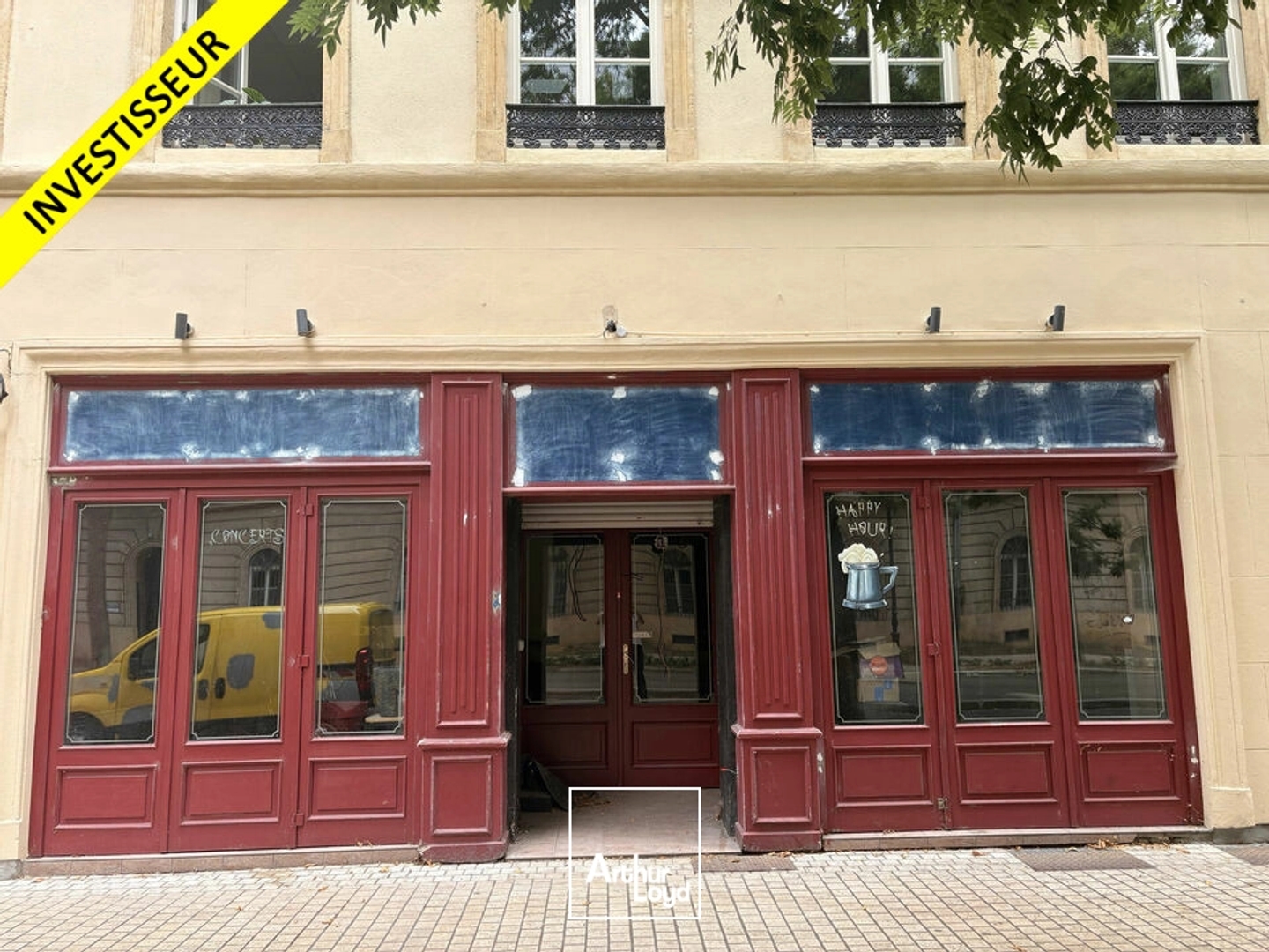 LOCAL COMMERCIAL à VENDRE de 369 m²