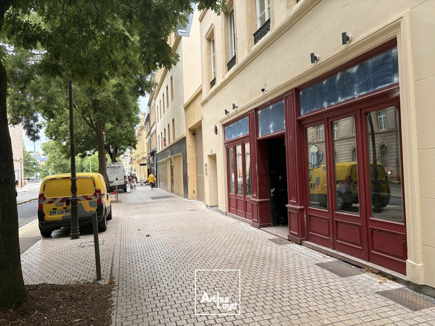 Locaux à vendre - 369m2 - Metz (57000)