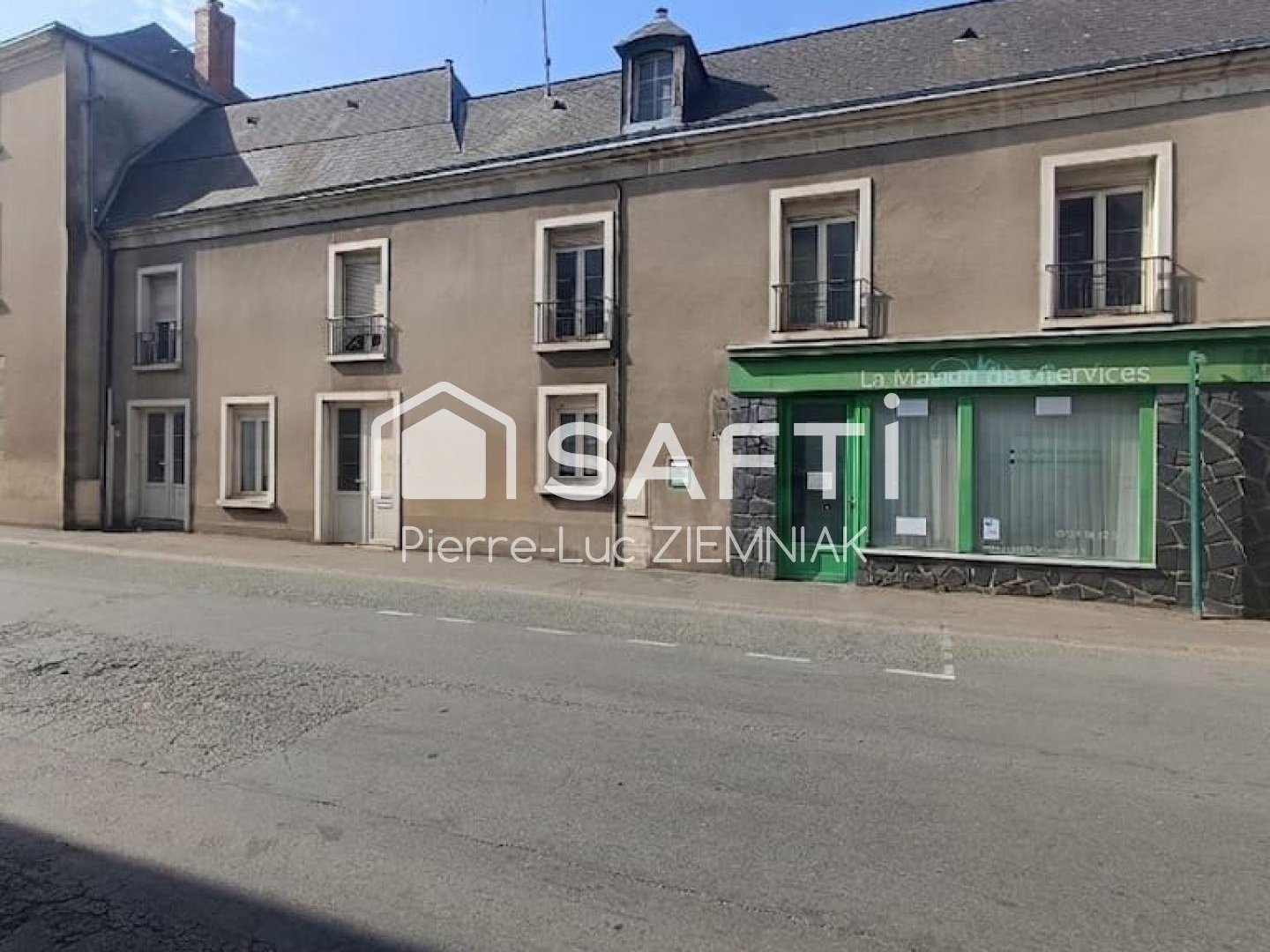 Ensemble immobilier divisible Meslay-du-Maine