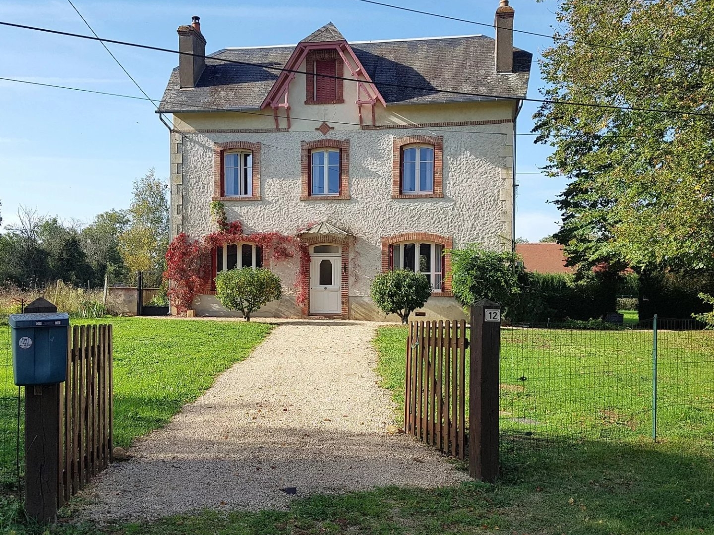 Maison à vendre - 7 pièces - 115m2 - Chaillac (36310)