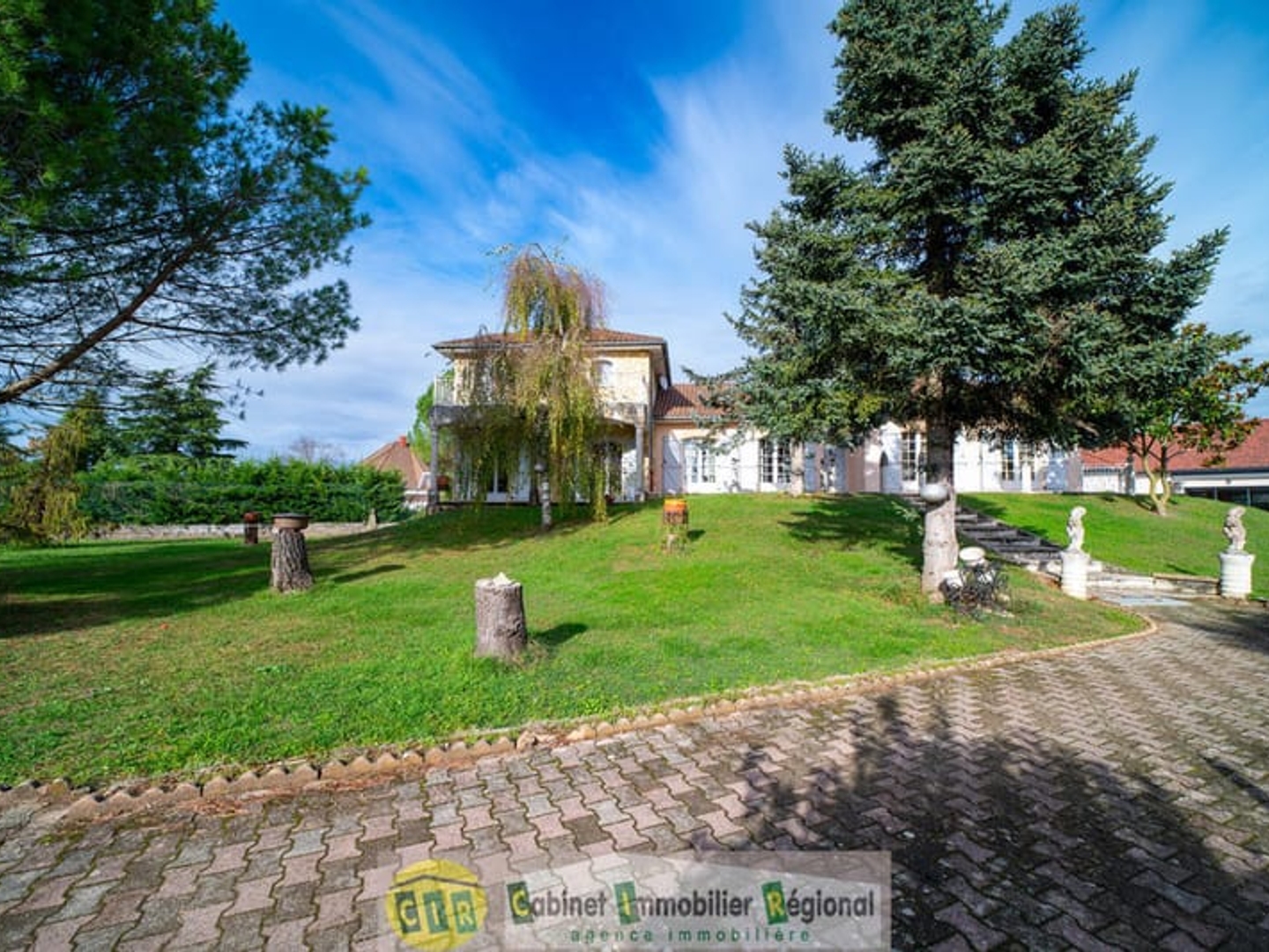 Maison à vendre - 5 pièces - 189m2 - Saint-Romain-De-J... (38460)