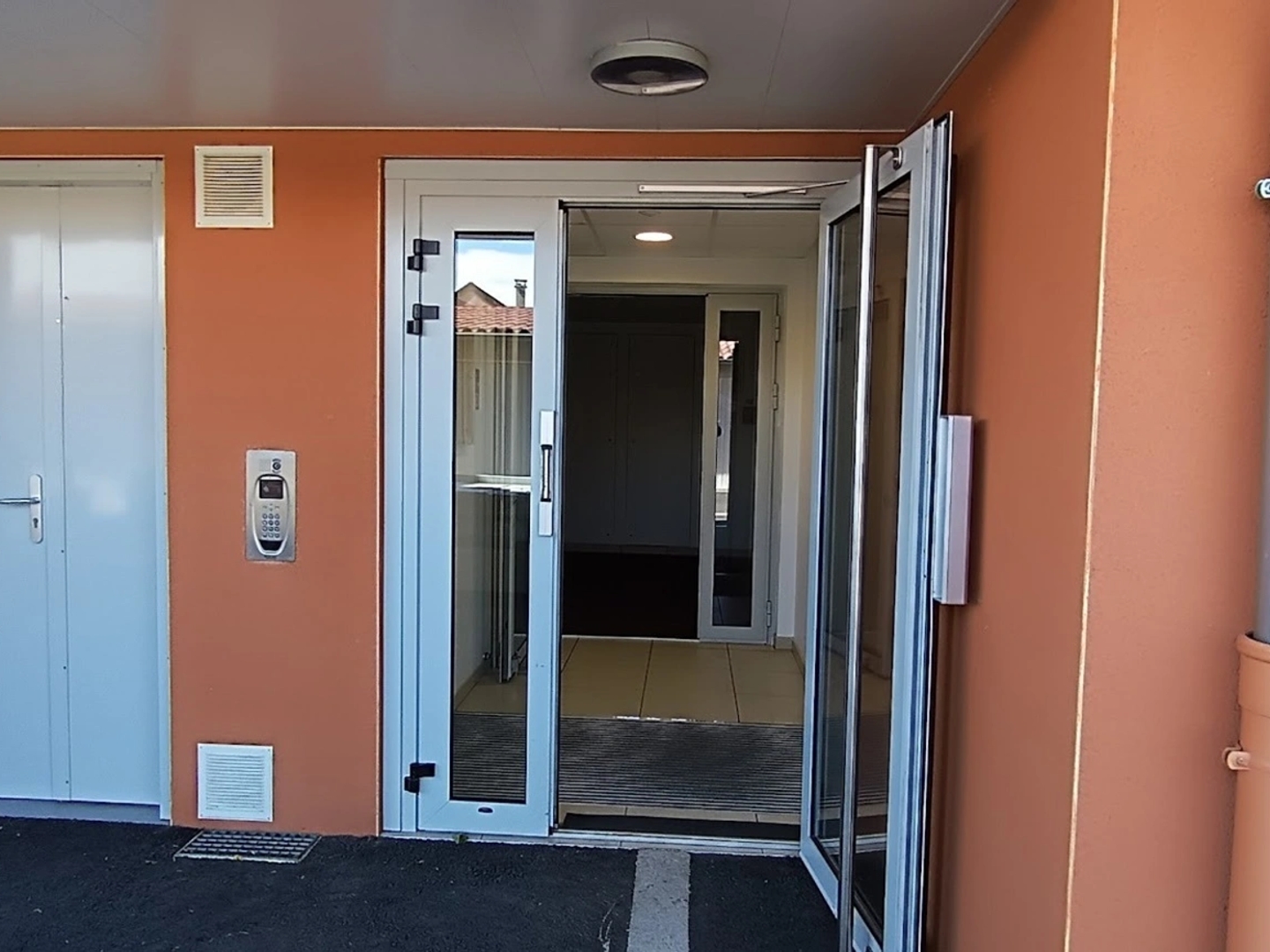 Appartement à vendre - 3 pièces - 61m2 - Issoire (63500)