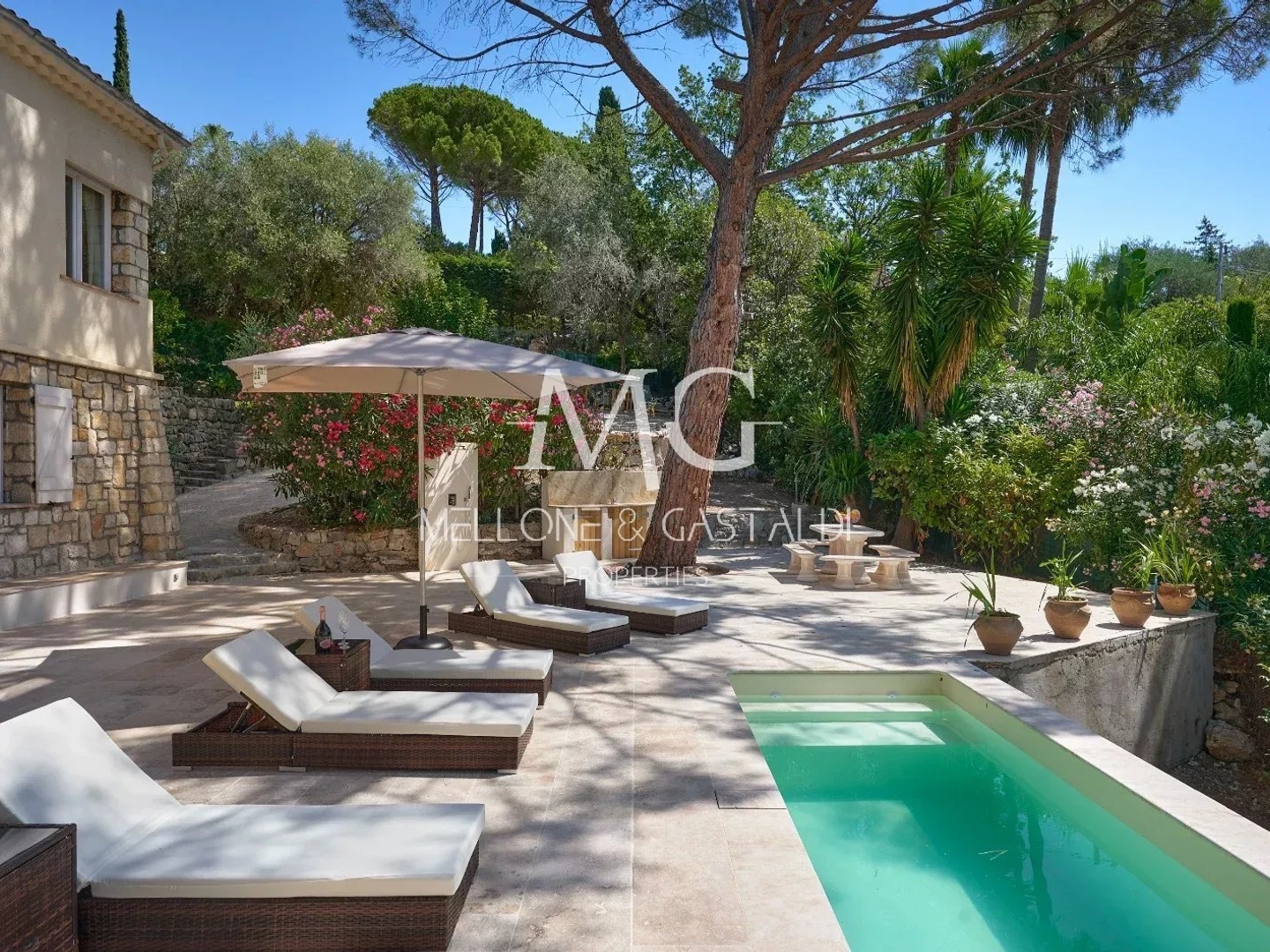 Maison à vendre - 6 pièces - 180m2 - Mougins (06250)