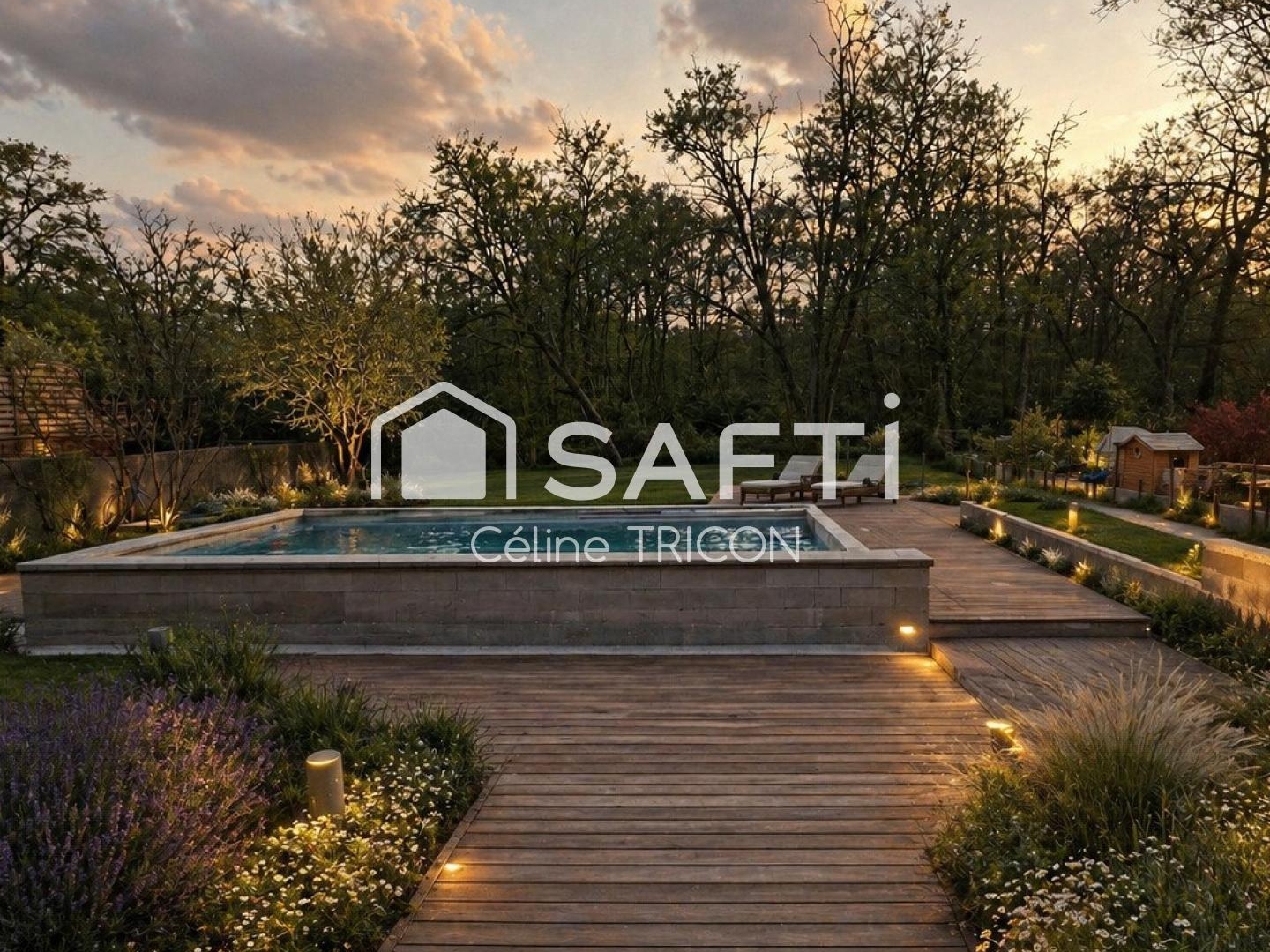 Contemporaine lumineuse aux volumes généreux