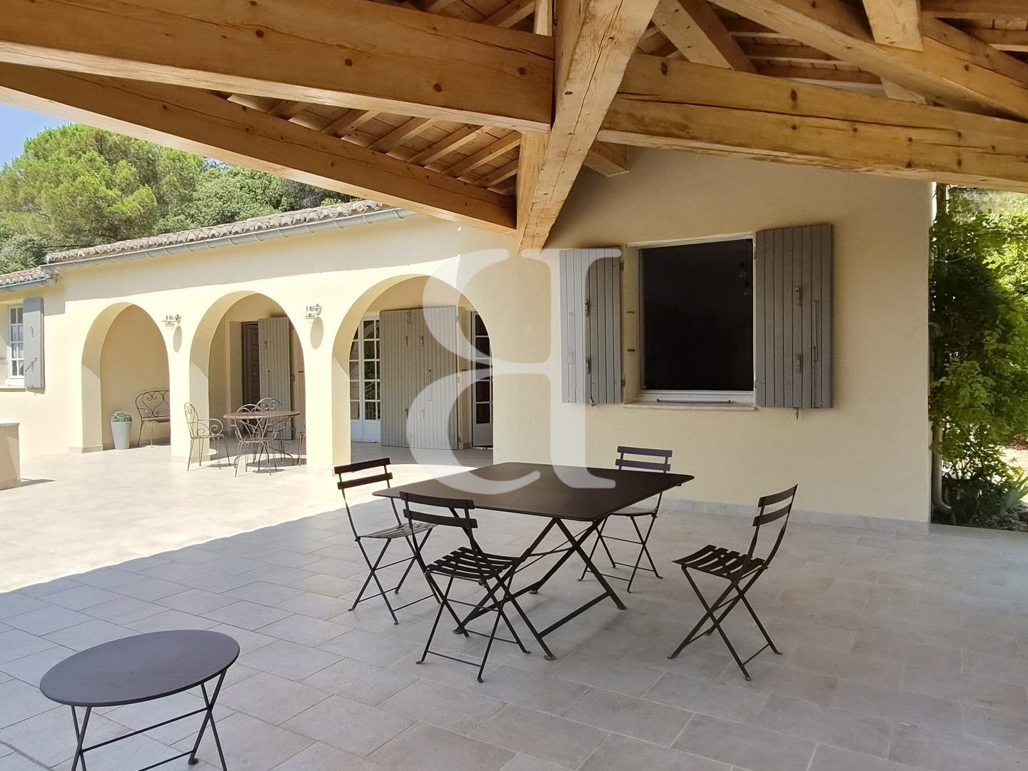 Maison à vendre - 7 pièces - 140m2 - Rochegude (26790)