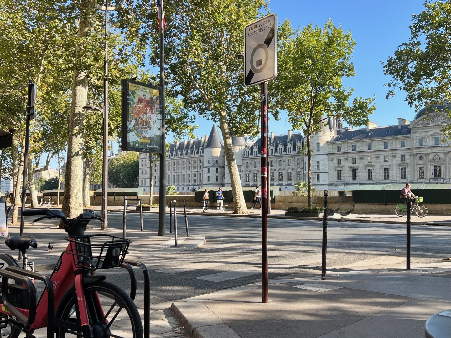 Appartement à vendre - 2 pièces - 31m2 - Paris 1e (75001)