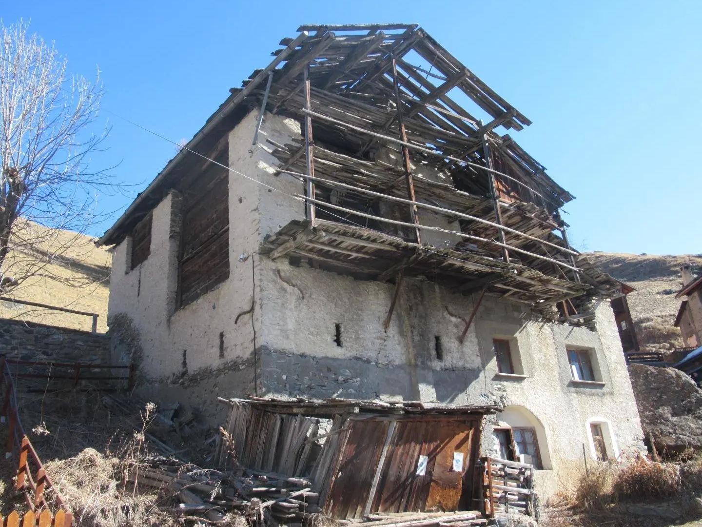 Maison à vendre - 9 pièces - 200m2 - Saint-Véran (05350)
