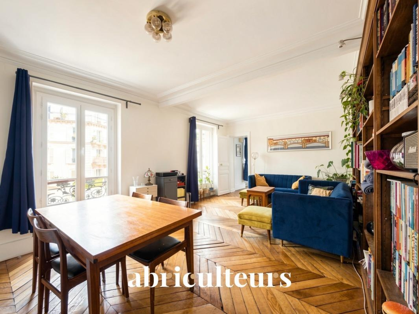 Vends appartement ancien - 63 m² - 3 pièces, 2 chambres - Paris