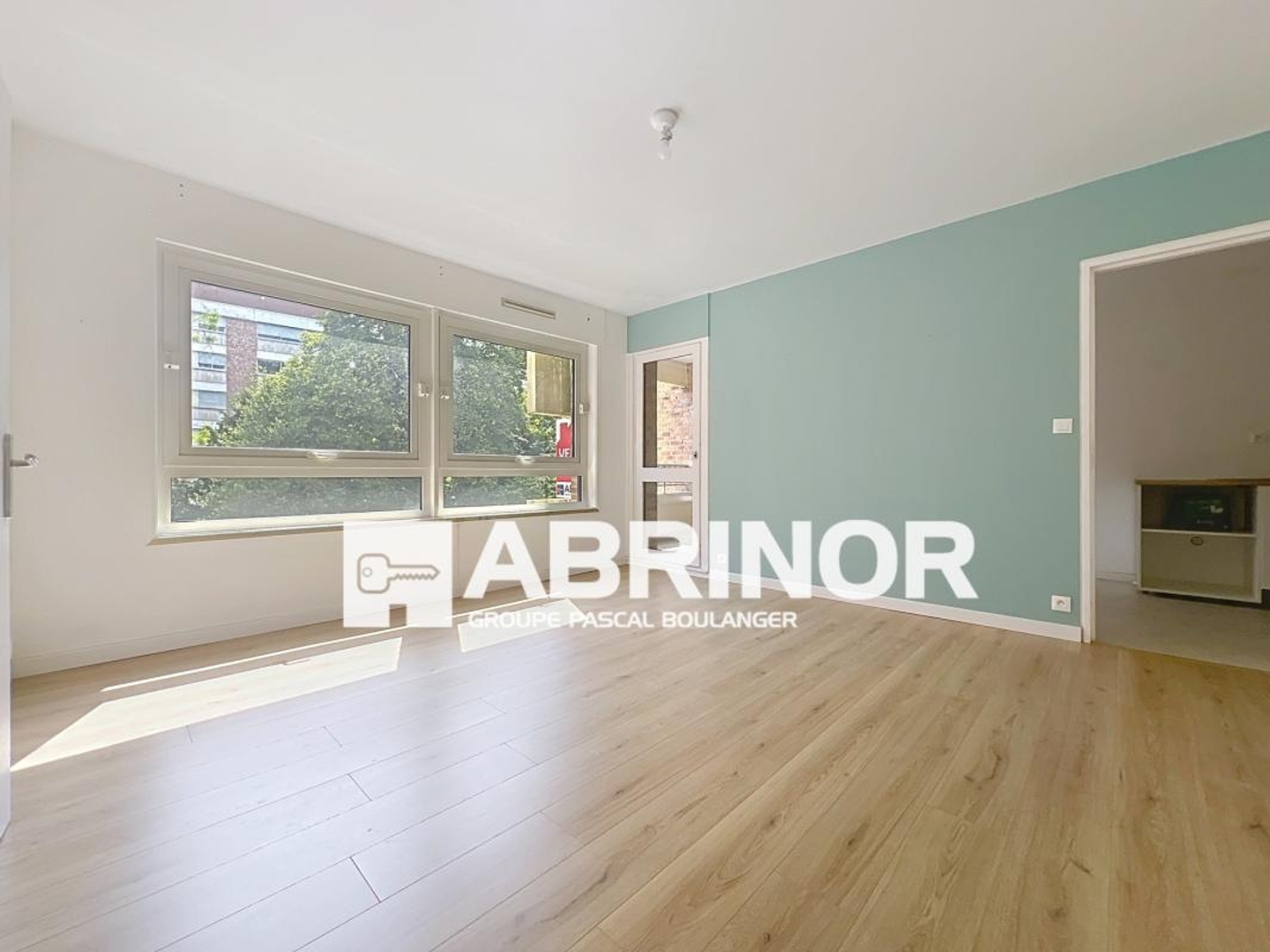 Appartement type 2 avec balcon et parking
